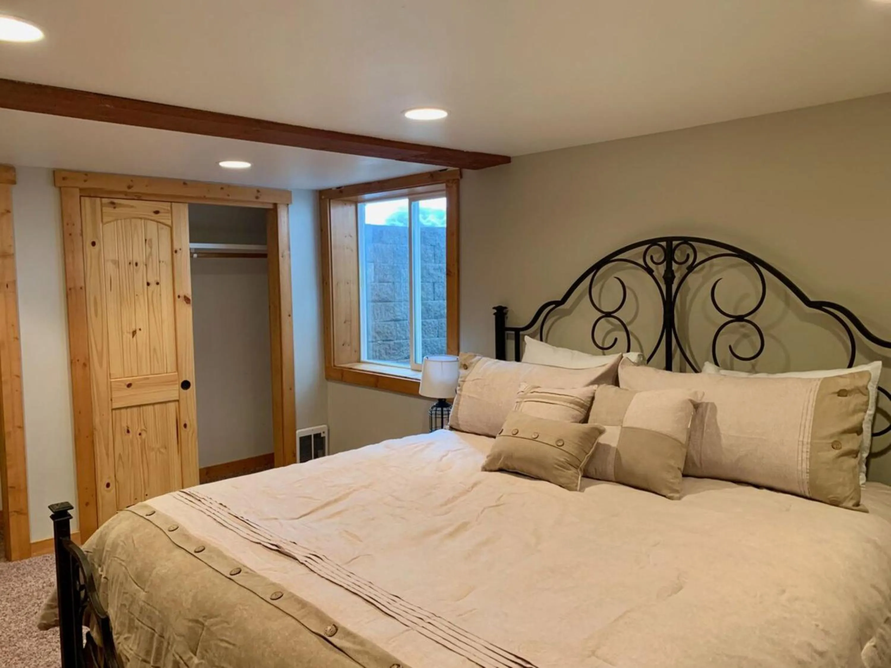 Bedroom, Bed in Just For Fun by Casago McCall - Donerightmanagement