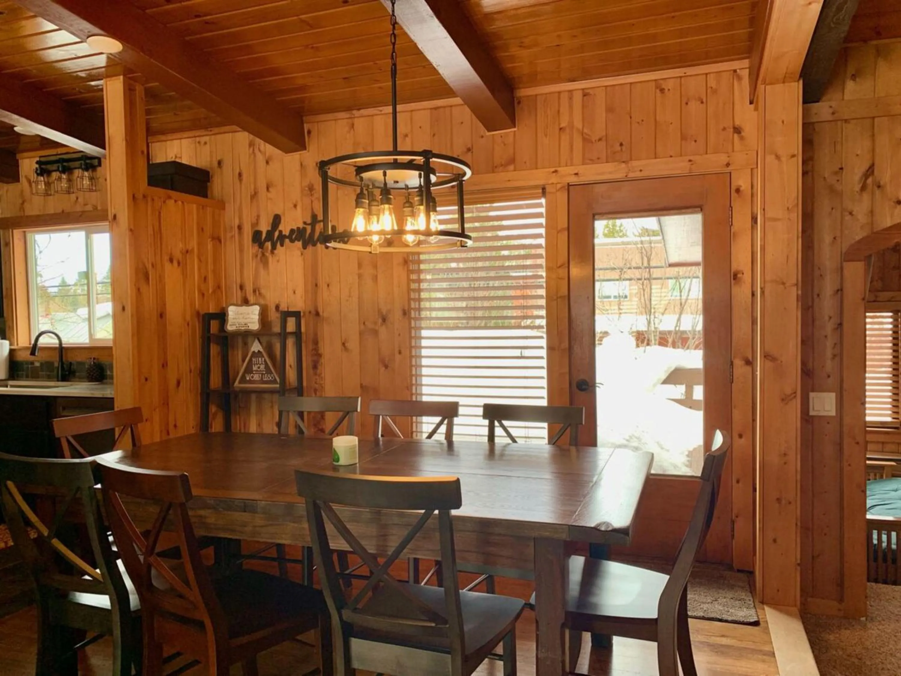 Dining area in Just For Fun by Casago McCall - Donerightmanagement