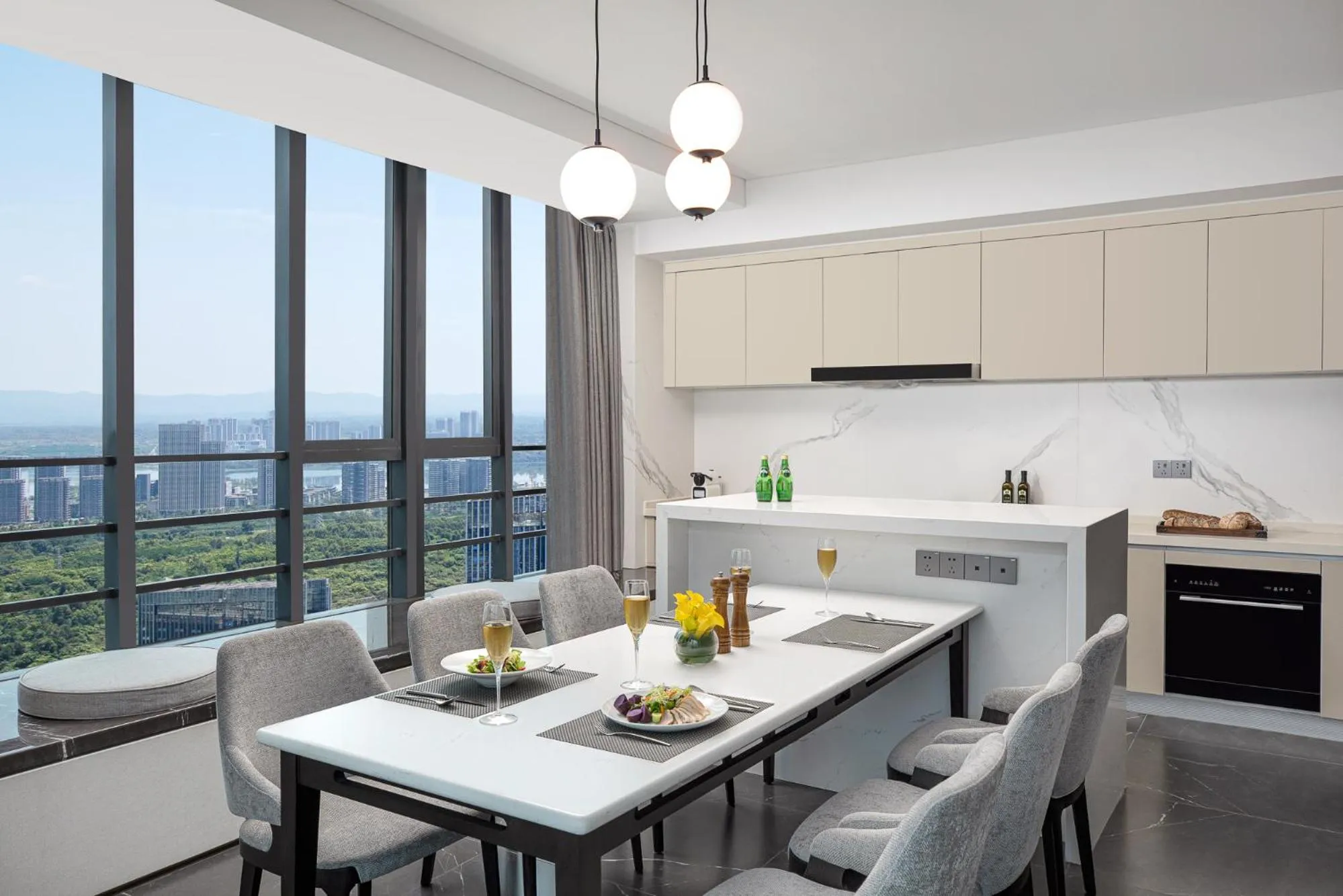 Kitchen or kitchenette in Ascott Qinhuang Chengdu