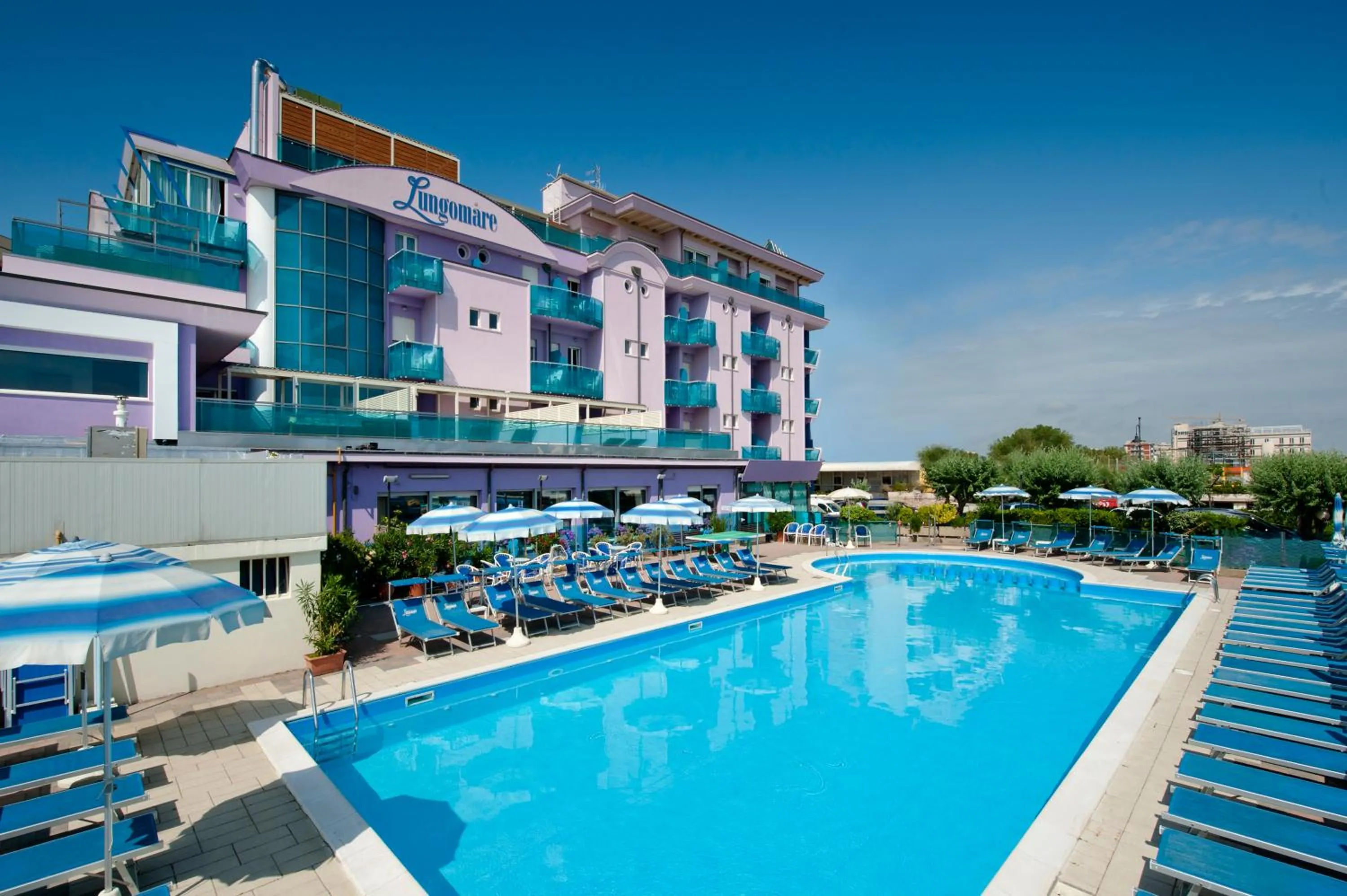 Facade/entrance in Hotel Lungomare