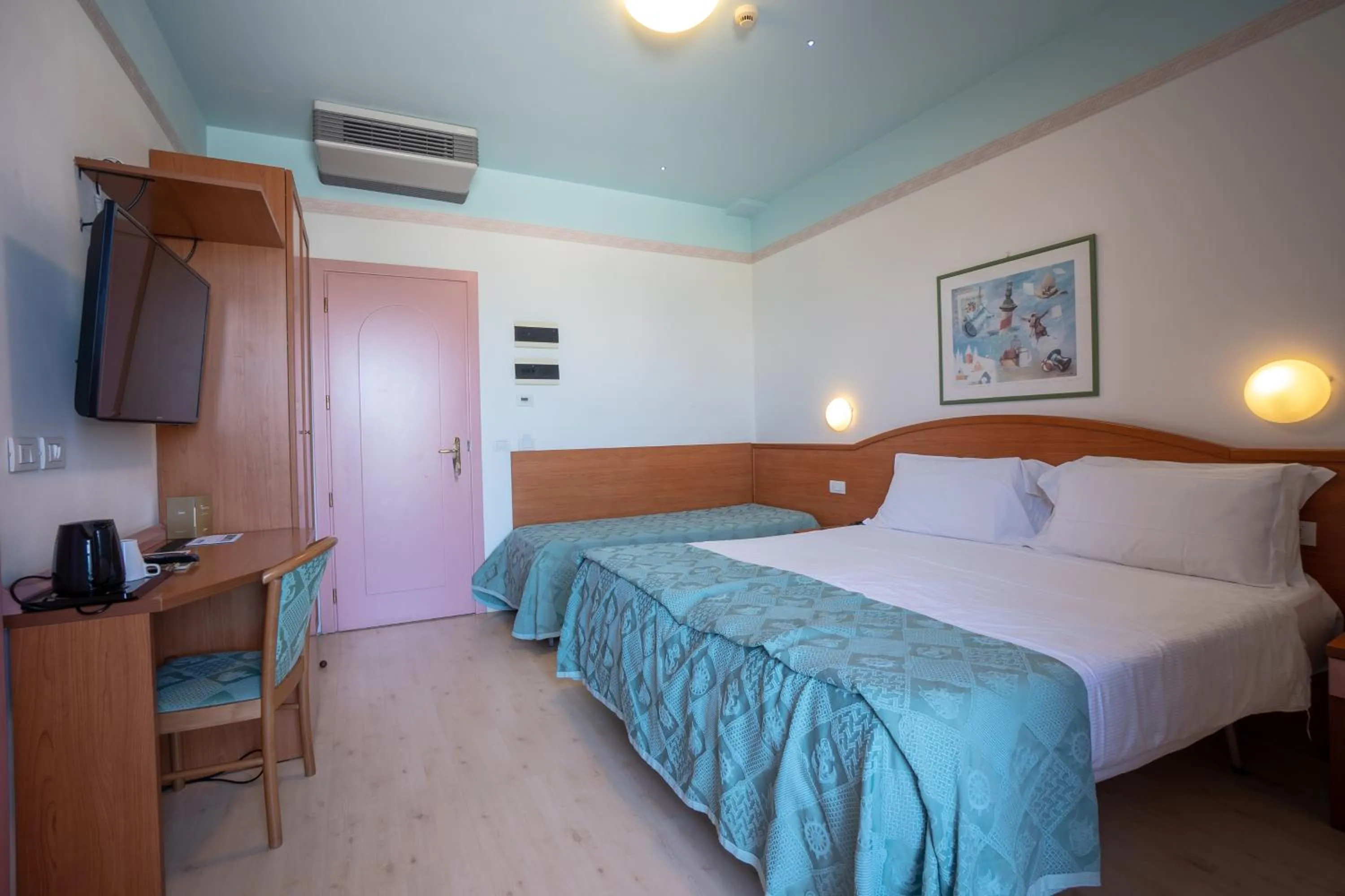 Bed in Hotel Lungomare