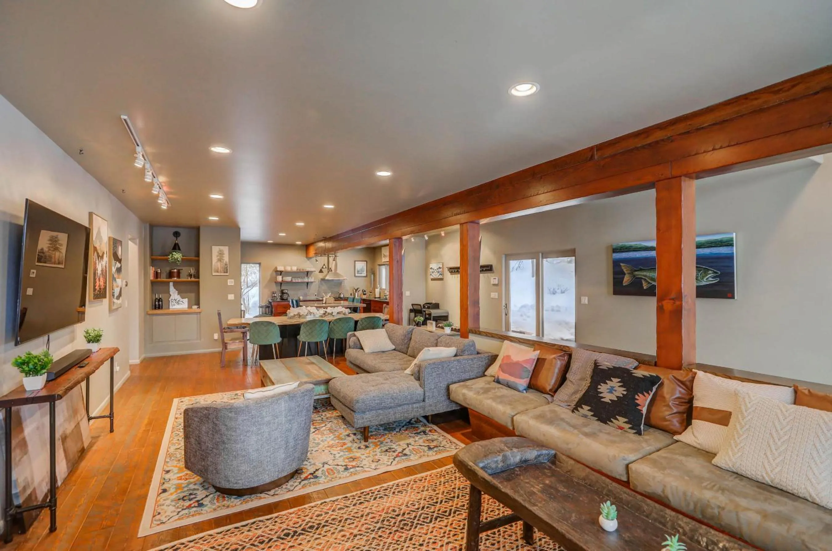 Mackinaw Manor by Casago McCall - Donerightmanagement