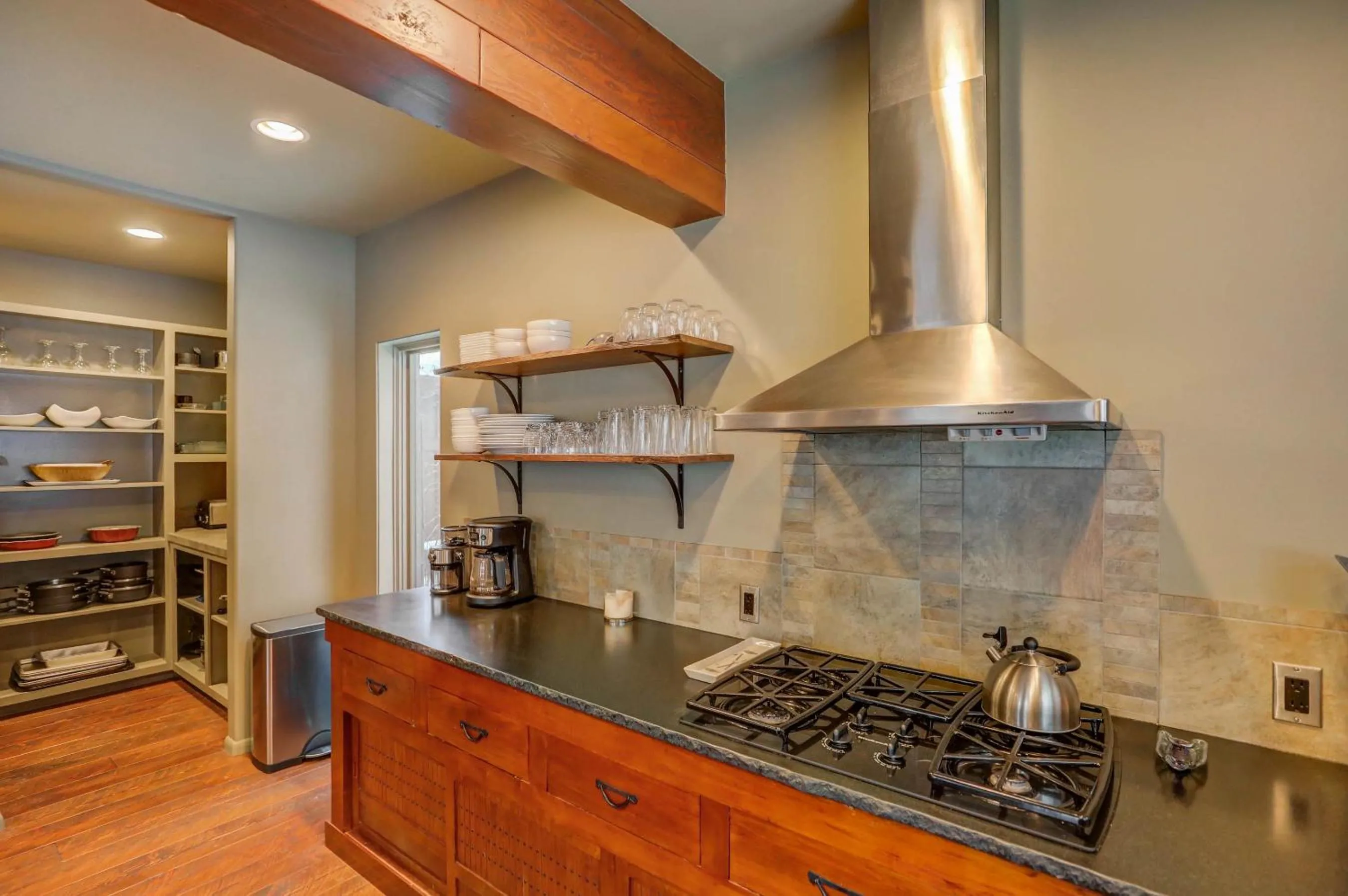 Mackinaw Manor by Casago McCall - Donerightmanagement