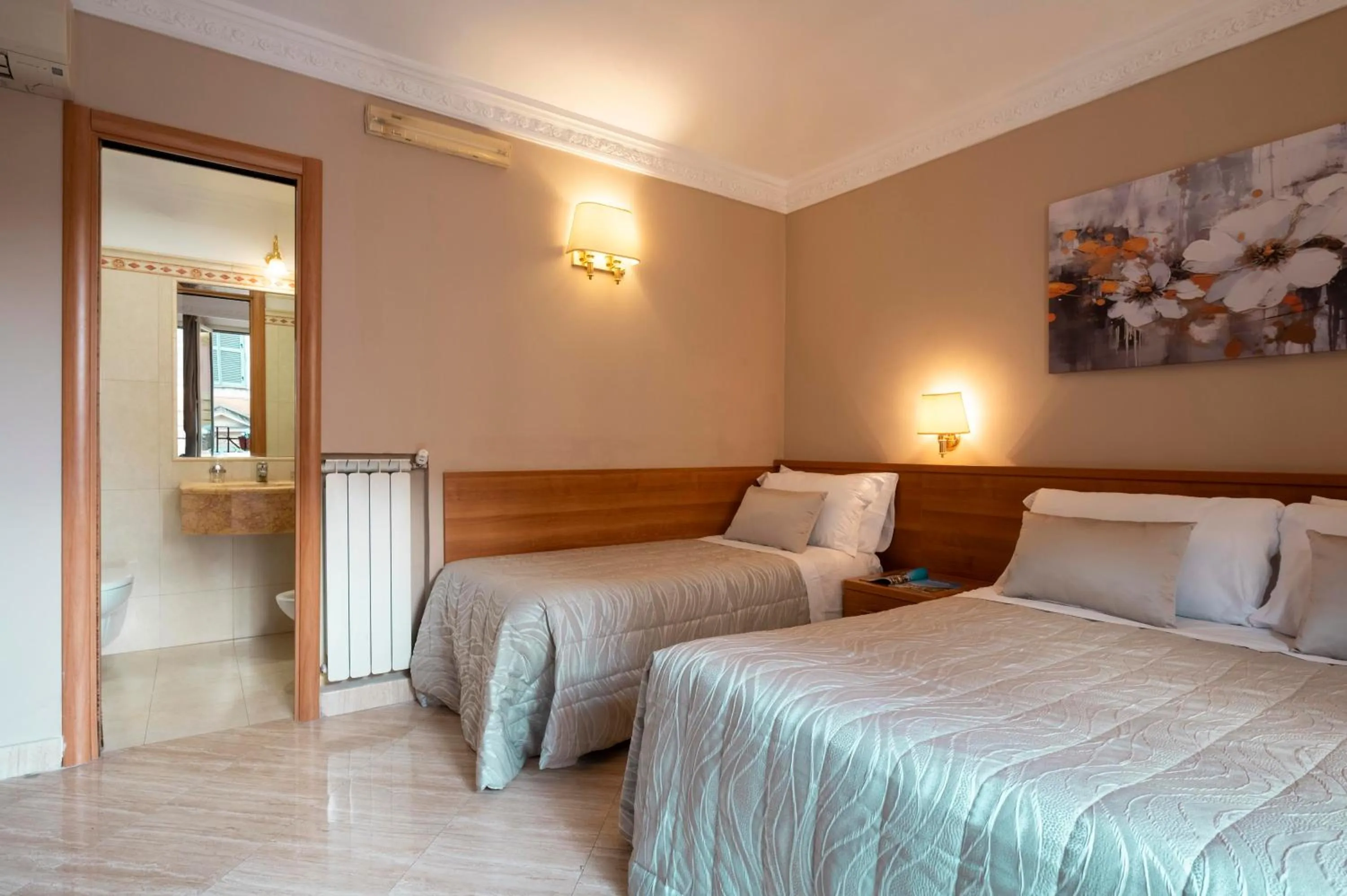 Photo of the whole room, Bed in Hotel Magic