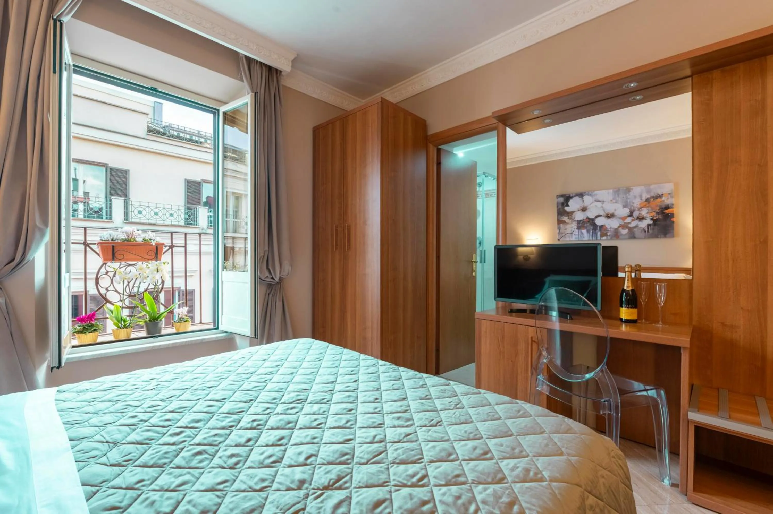 Photo of the whole room, Bed in Hotel Magic