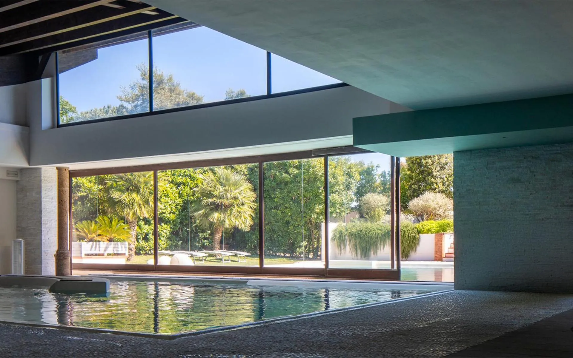 Hot Spring Bath in Hotel Salus Terme - Adults Only