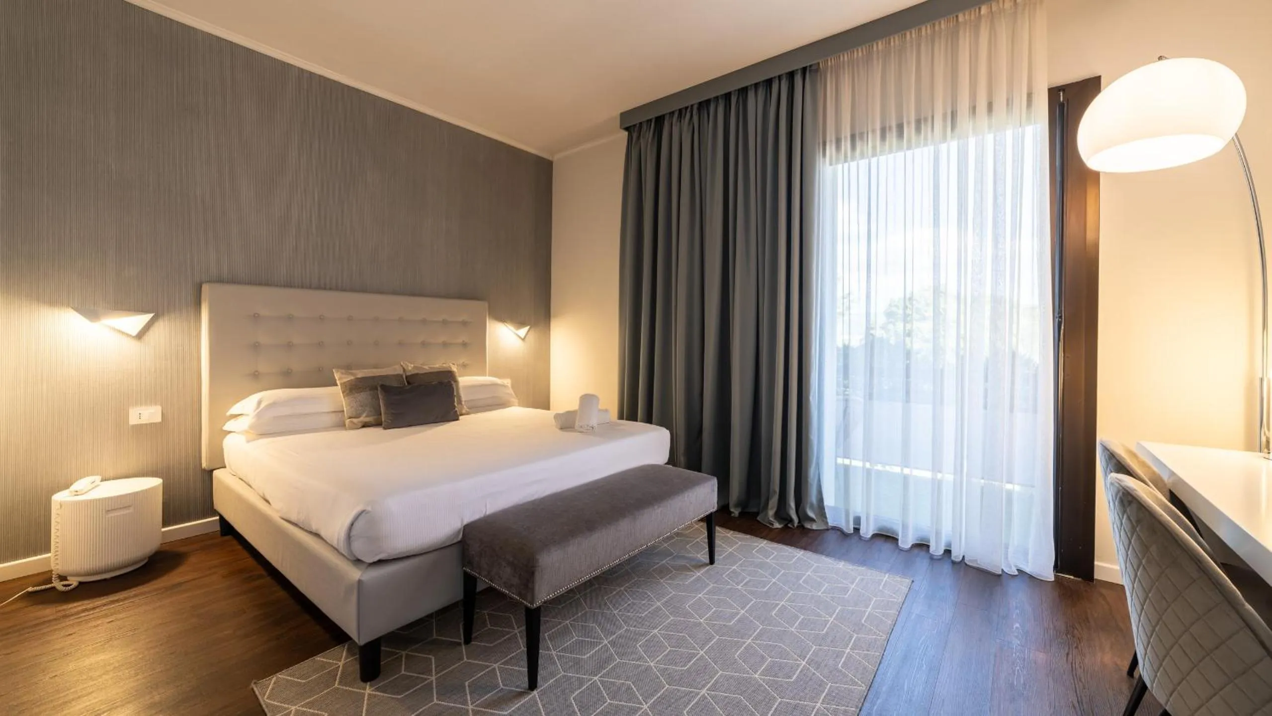 Photo of the whole room, Bed in Hotel Salus Terme - Adults Only