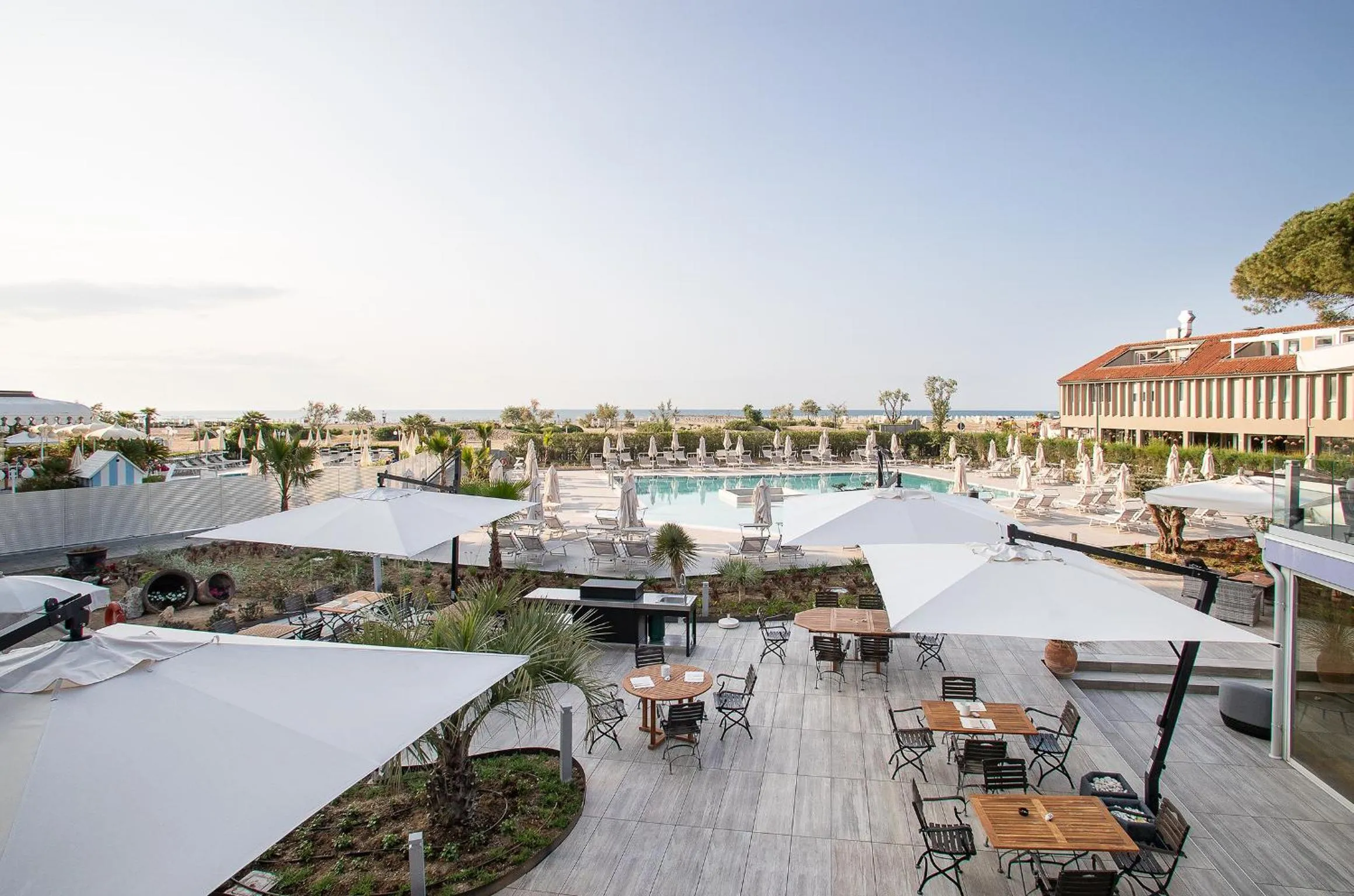 Property building in Fantinello Hotel