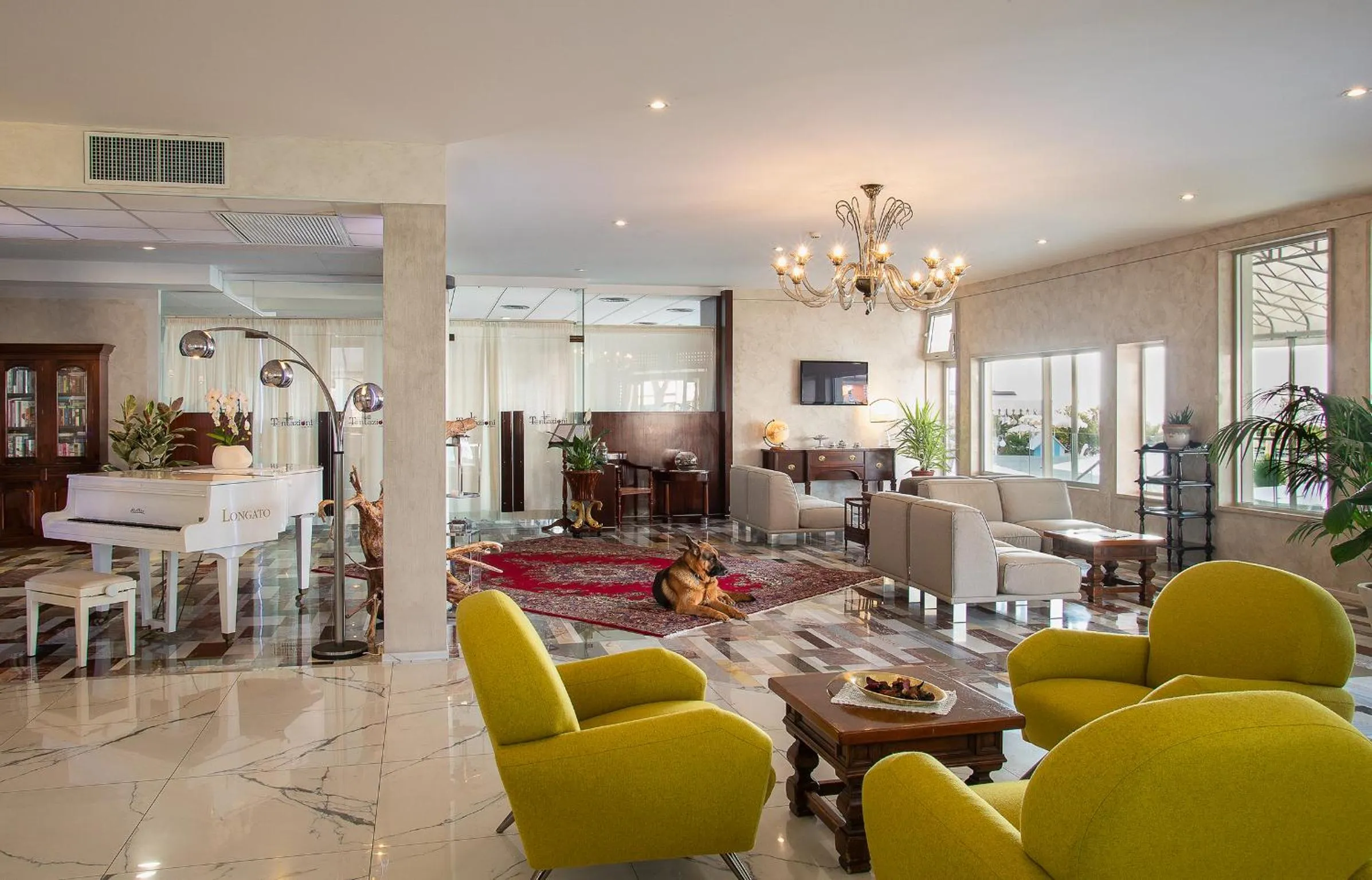 TV and multimedia in Fantinello Hotel