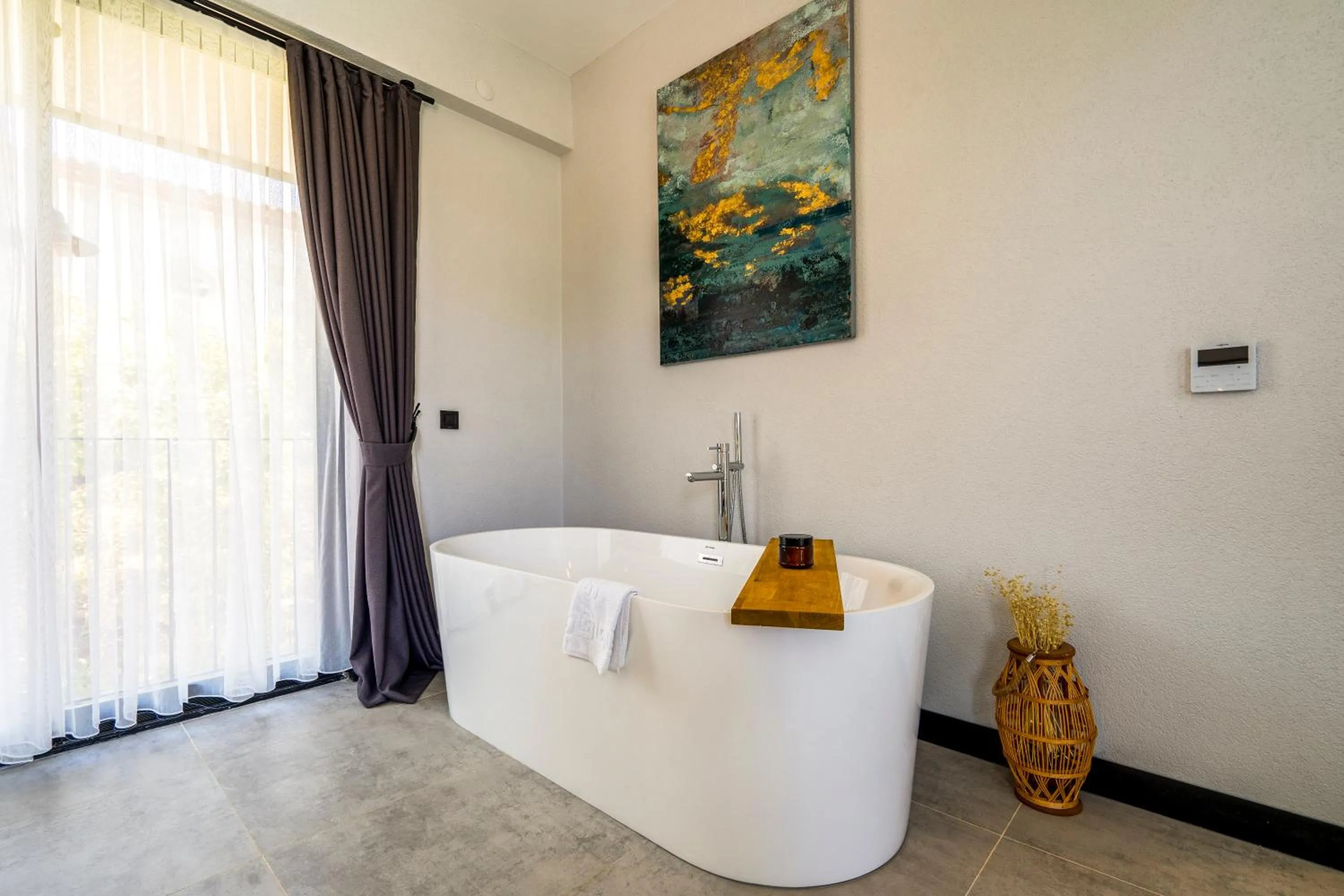 Bath in Primus Alacati Adult Only