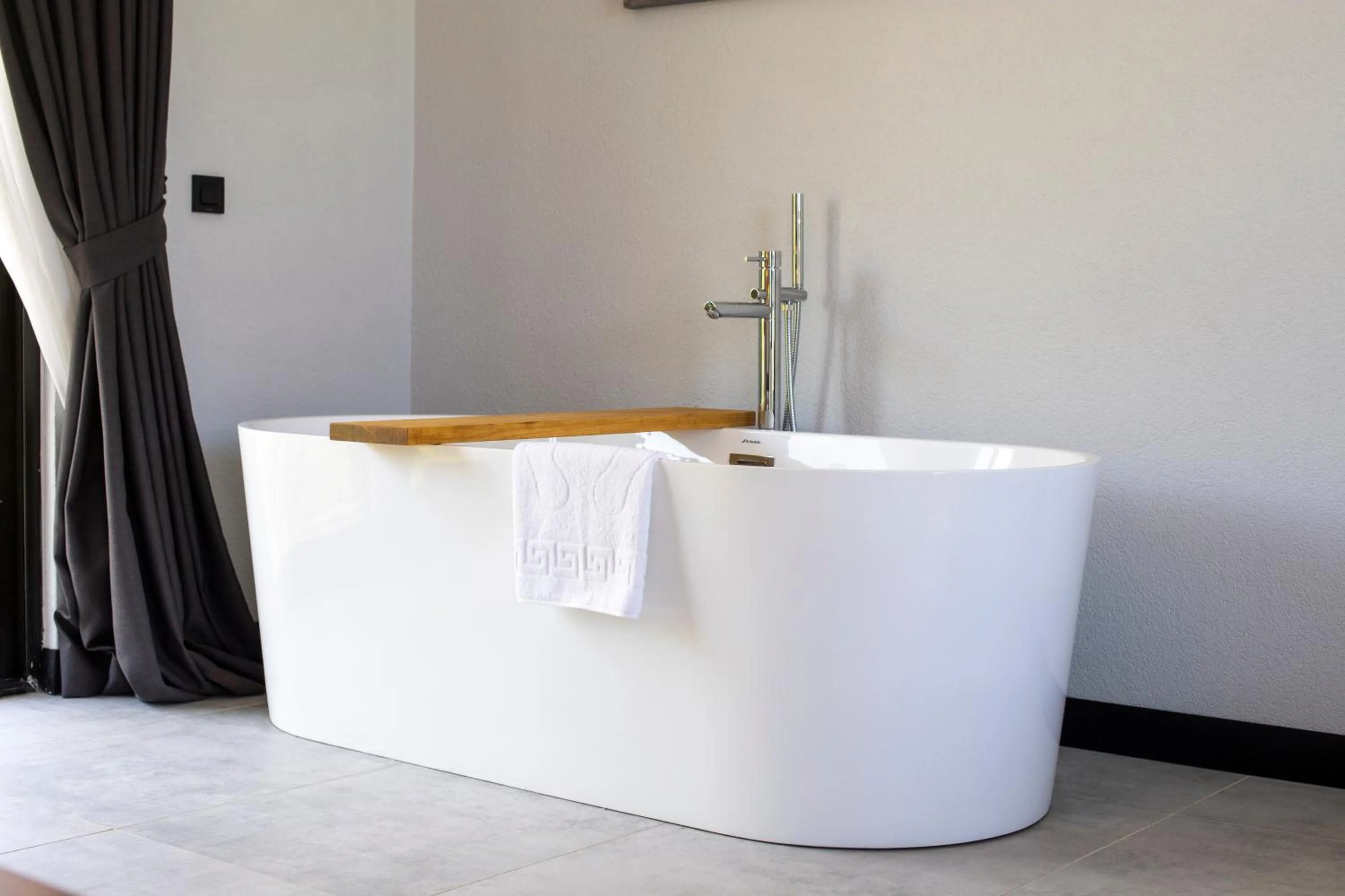 Bath in Primus Alacati Adult Only