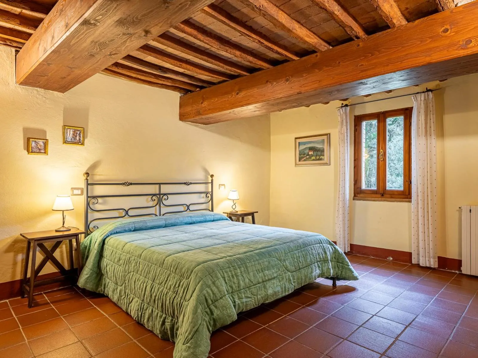 Bed in Antico Borgo Poggiarello