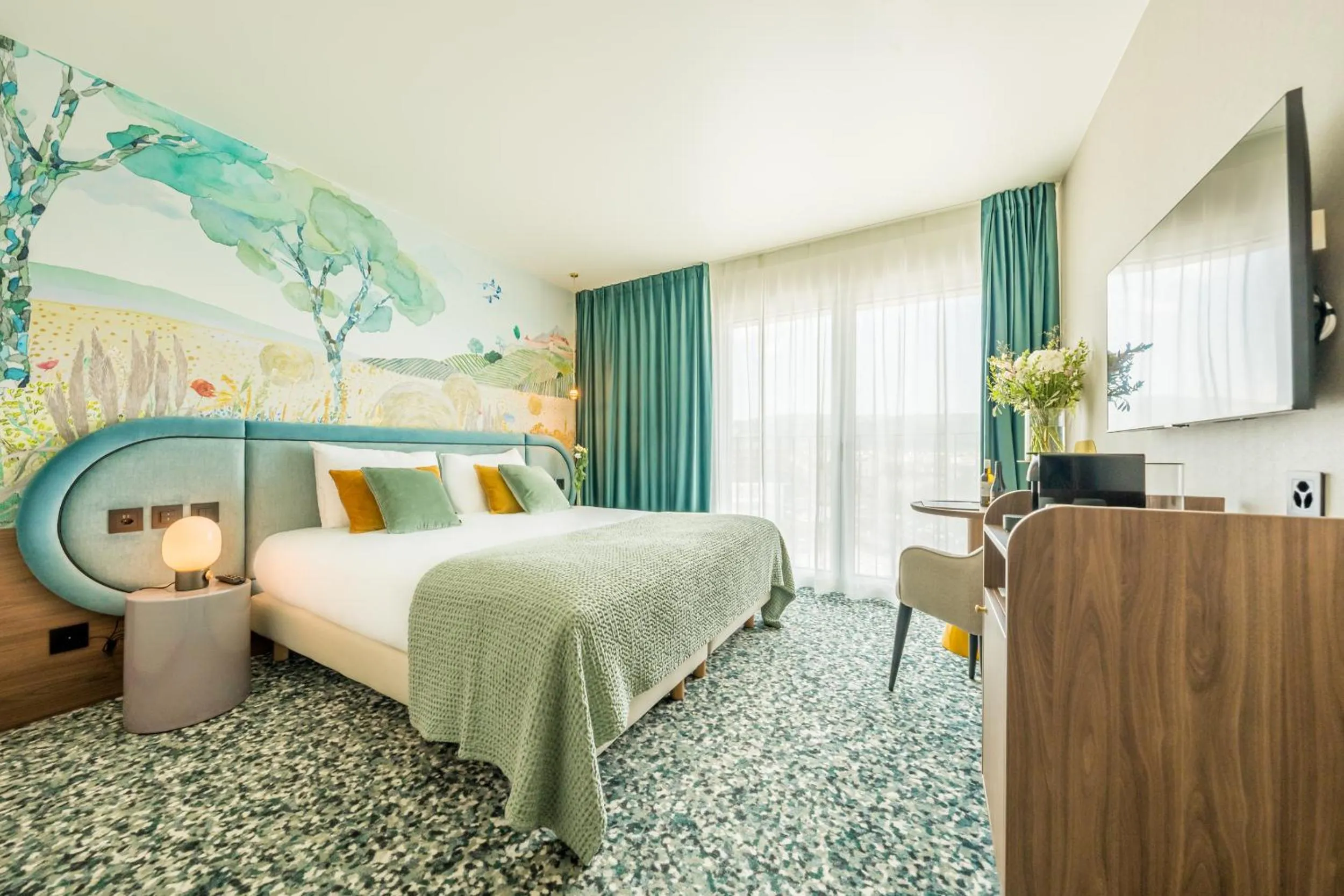 Photo of the whole room, Bed in Hotel D Bulle - La Gruyère