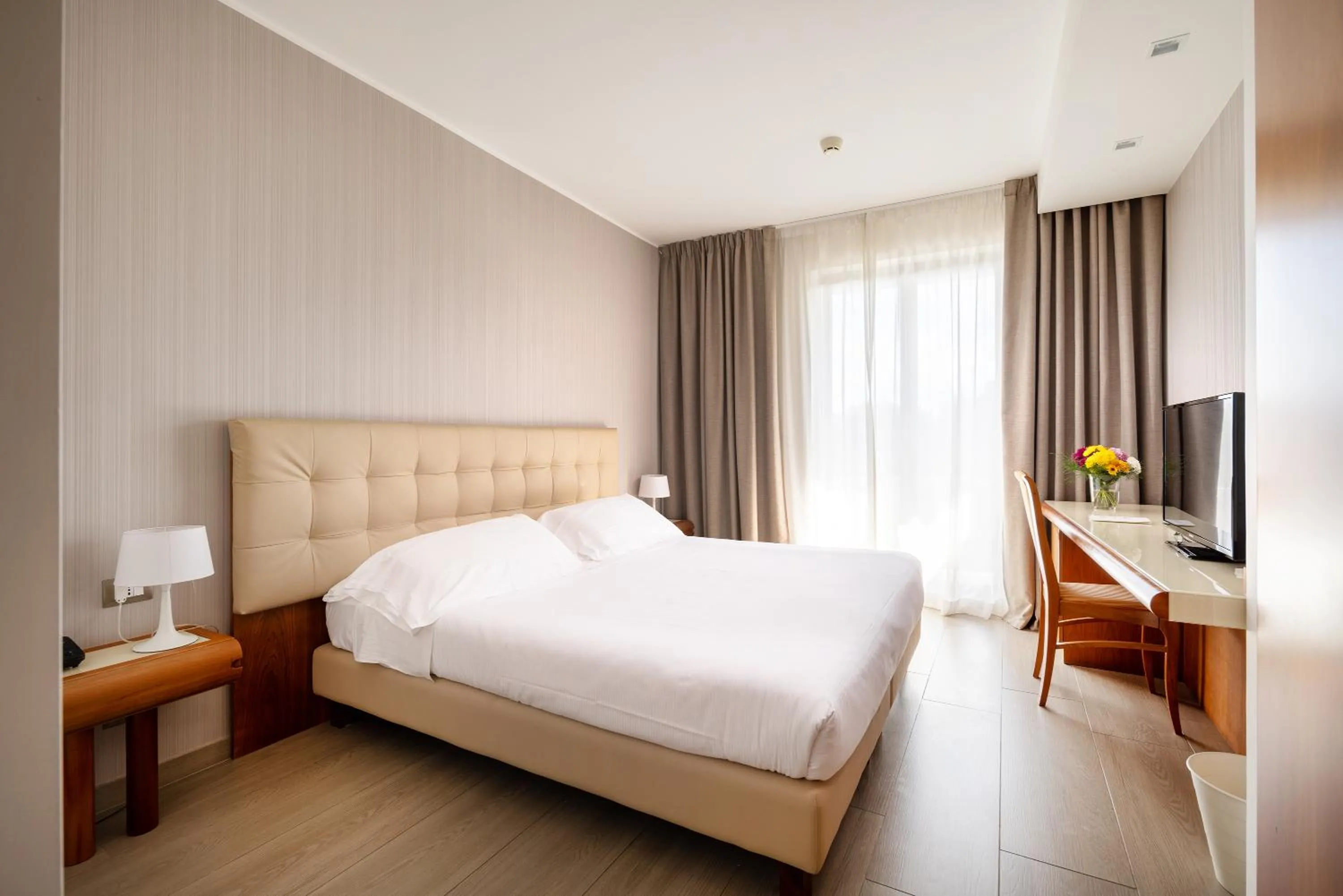 Bed in D'Aragona Lifestyle Hotel