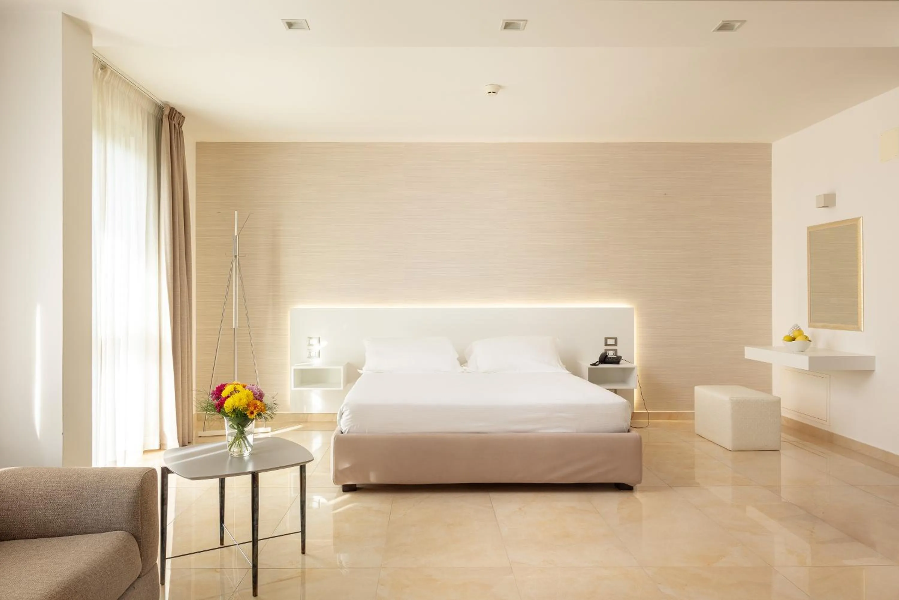 Bed in D'Aragona Lifestyle Hotel
