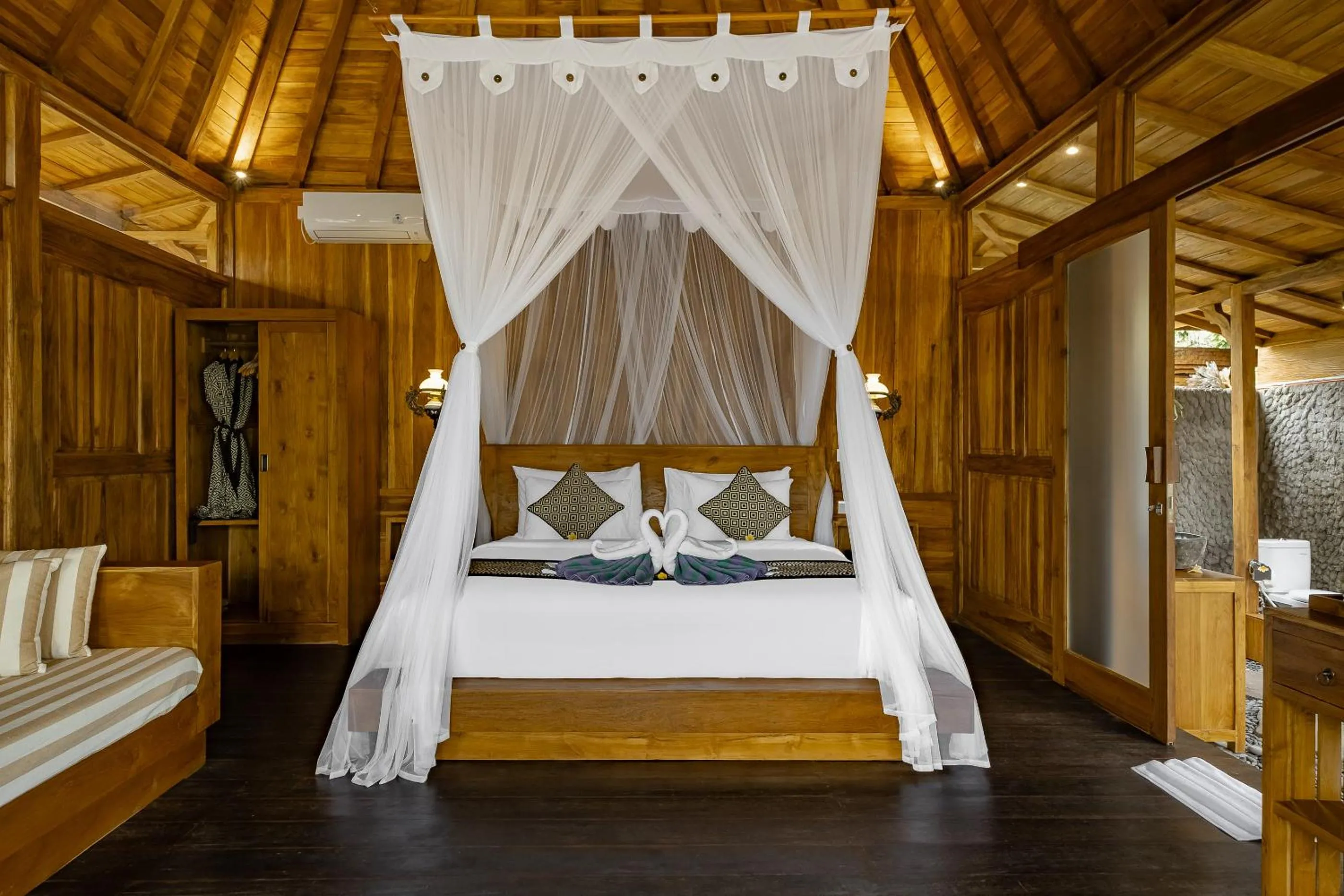 Bed in Anandari Ubud Villa