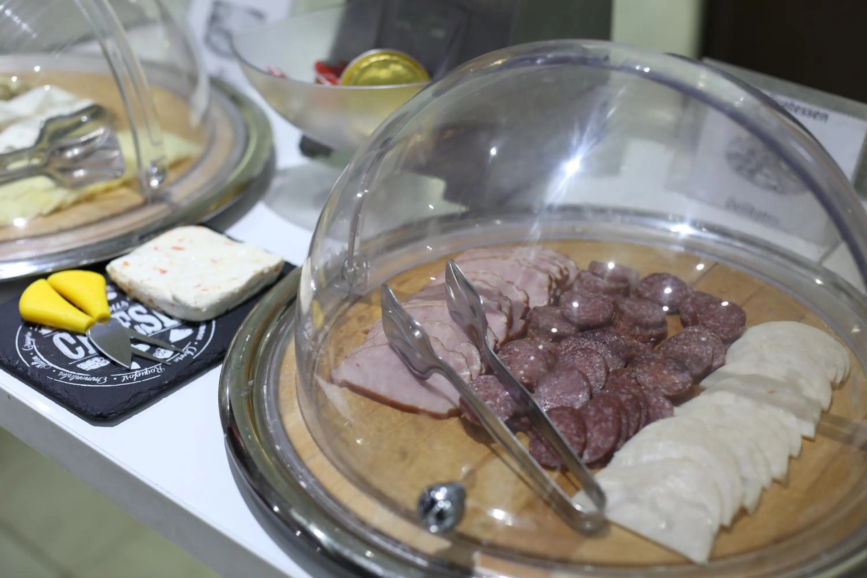 Food and drinks in Side One Design Hotel Garni