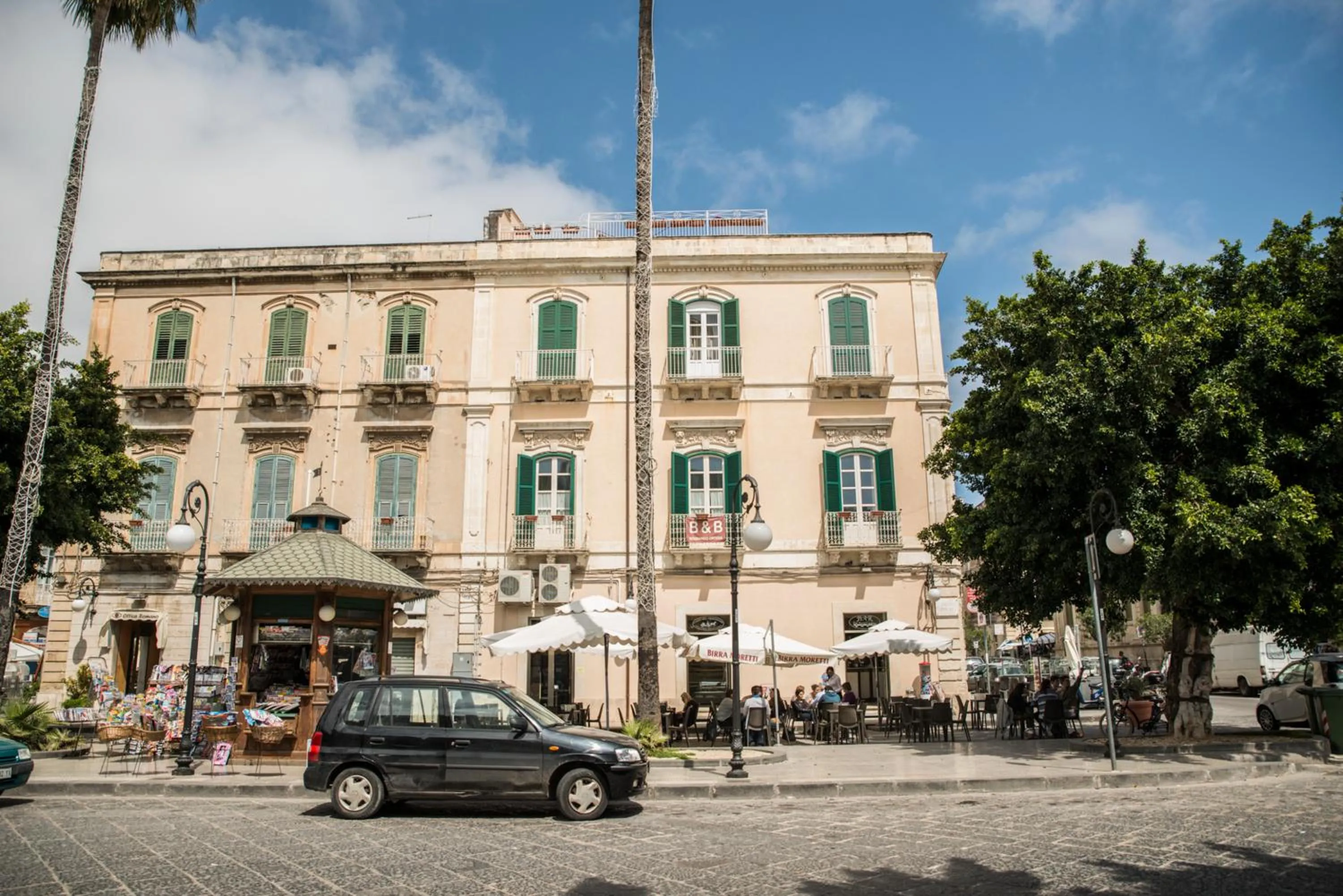 Property building in Sognando Ortigia