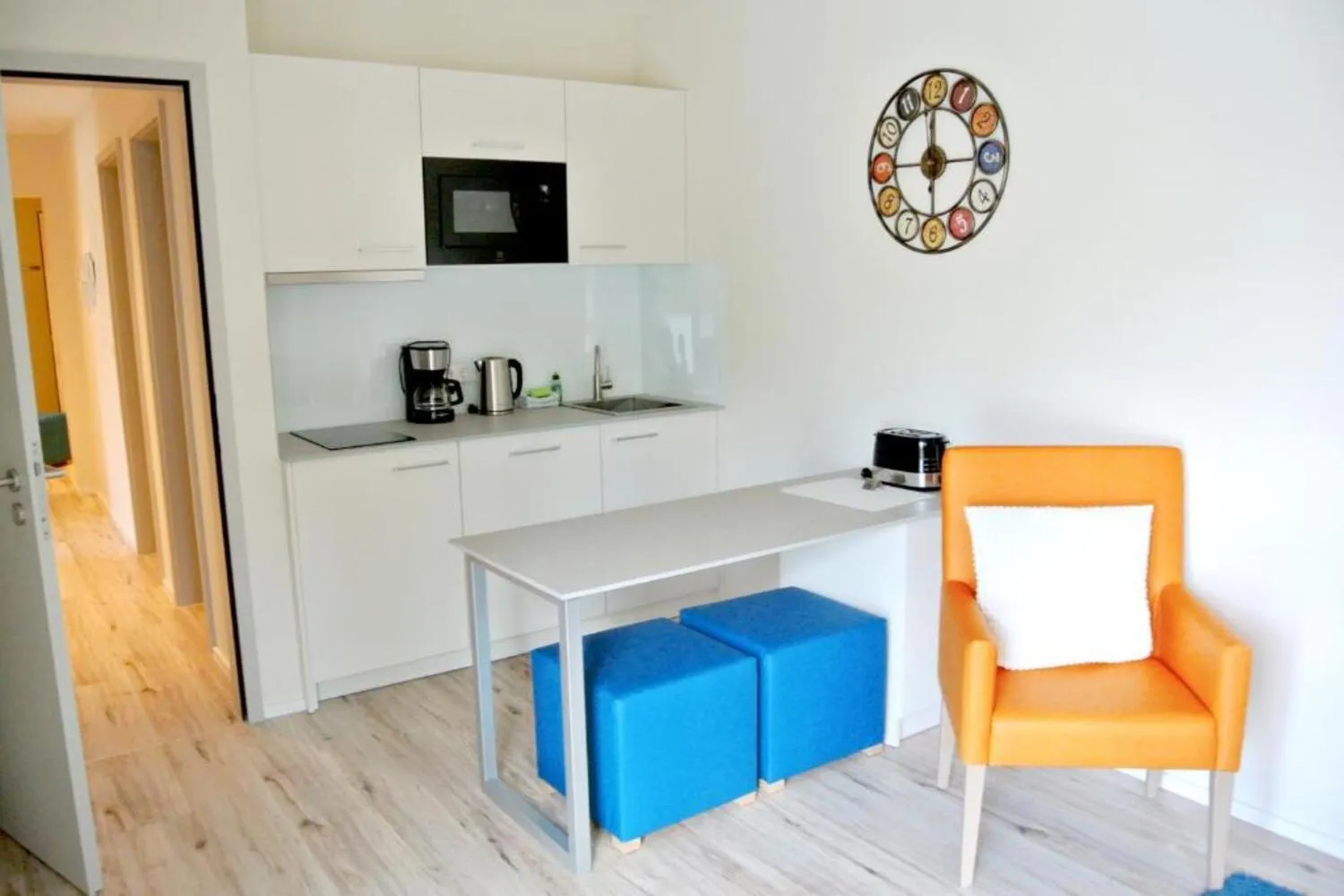 Kitchen or kitchenette in Bernsteinsee Hotel&Ferien