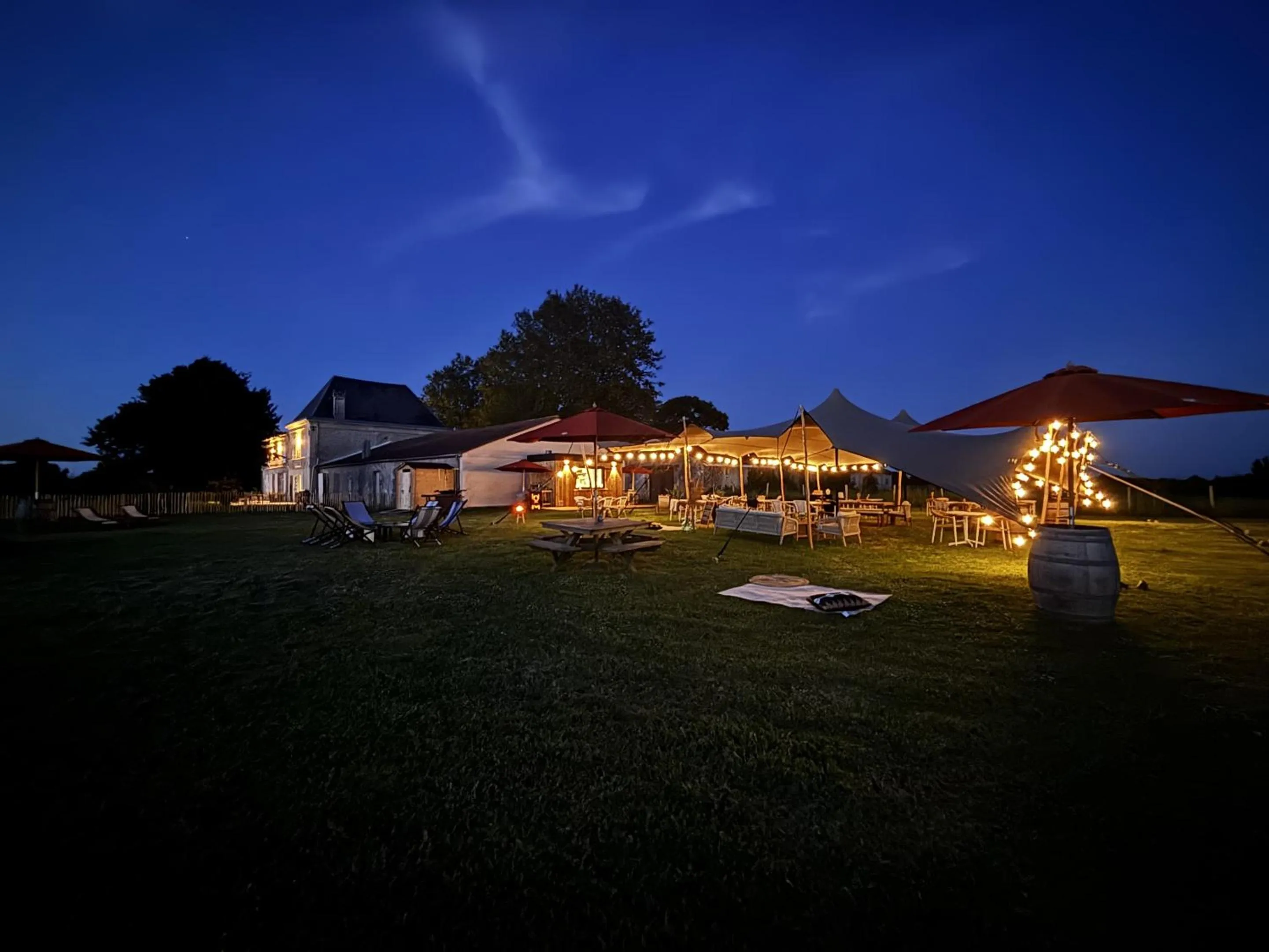 Food and drinks in Château de Neyran chambre d'hôtes & Spa