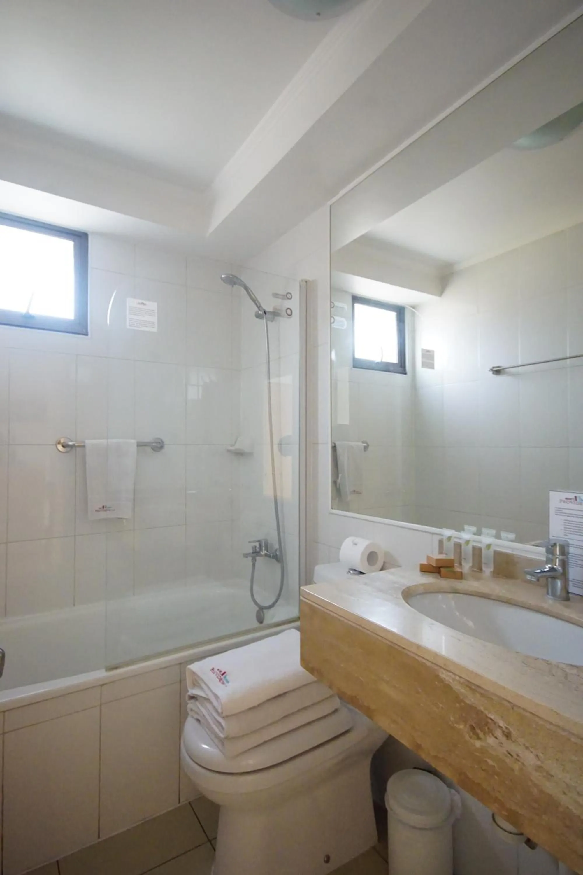 Bathroom in Apart Hotel Providencia