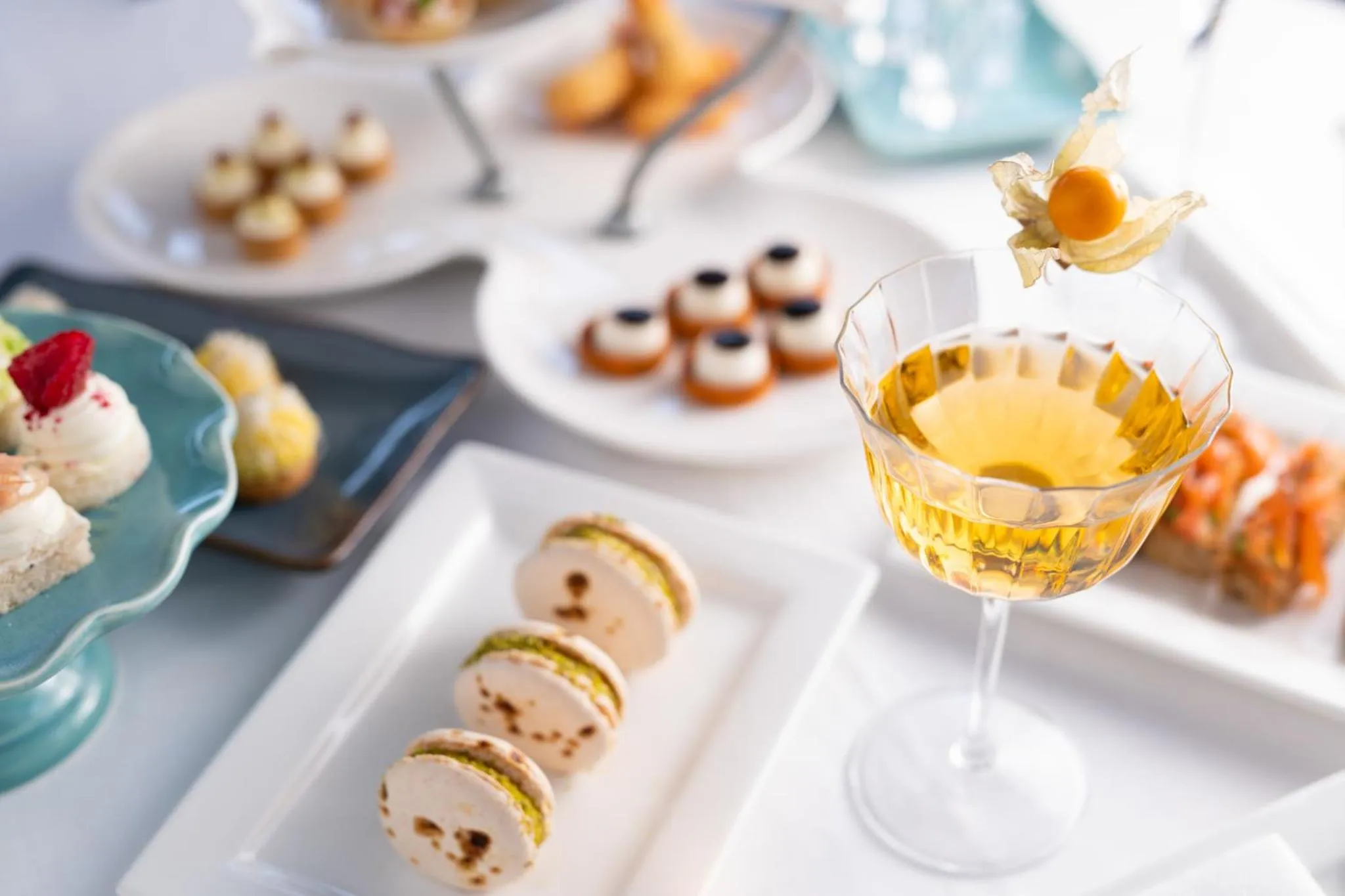 Lounge or bar in Grand Hotel Rimini