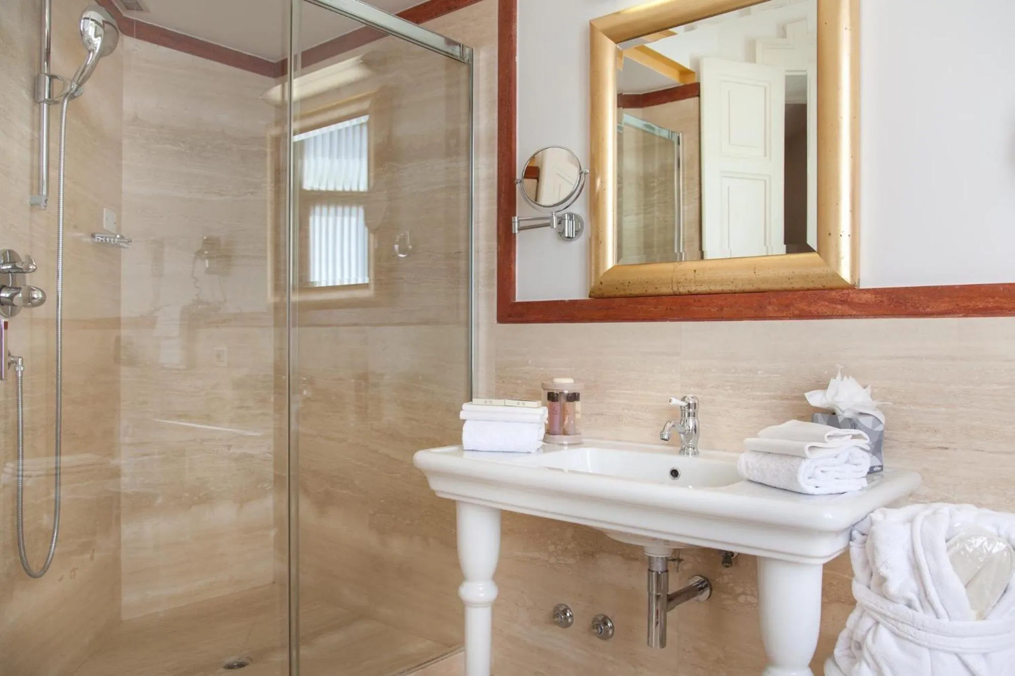 Bathroom in Grand Hotel Rimini