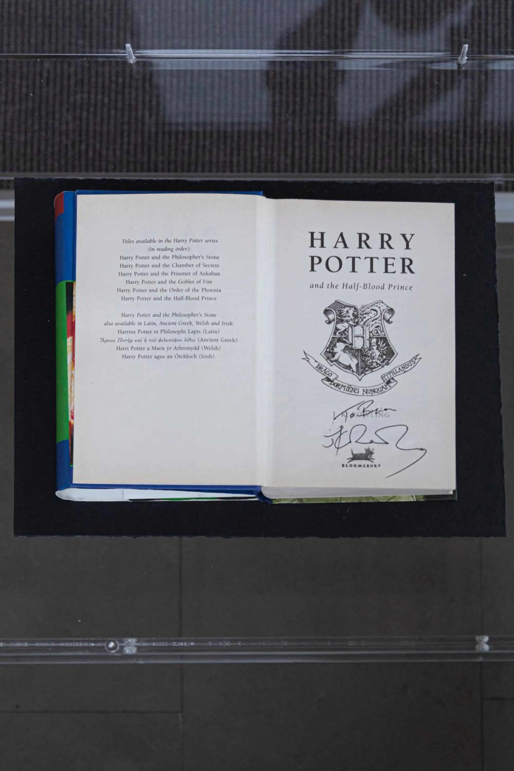 Decorative detail in Art Hotel Olympic