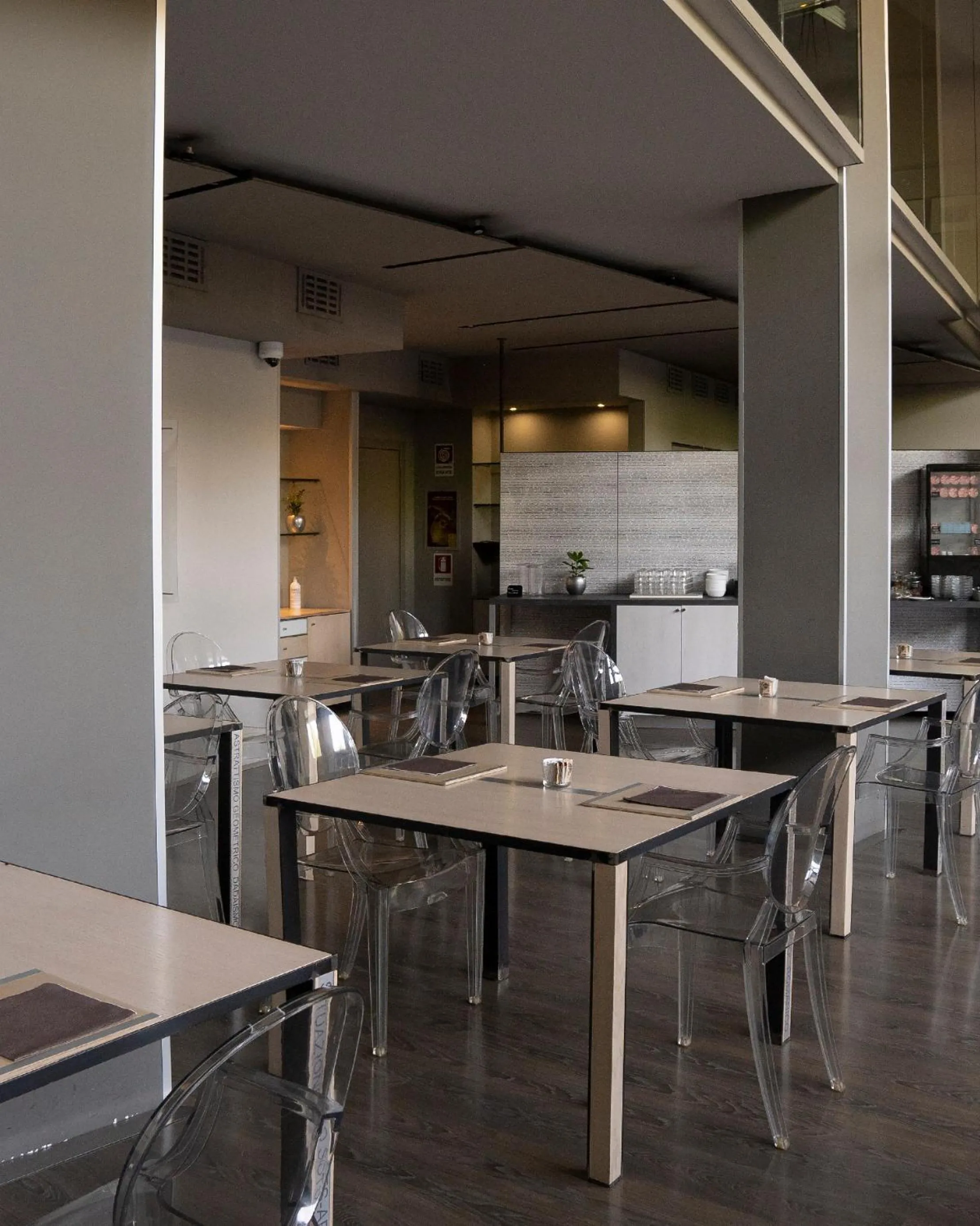 Restaurant/places to eat in Art Hotel Olympic