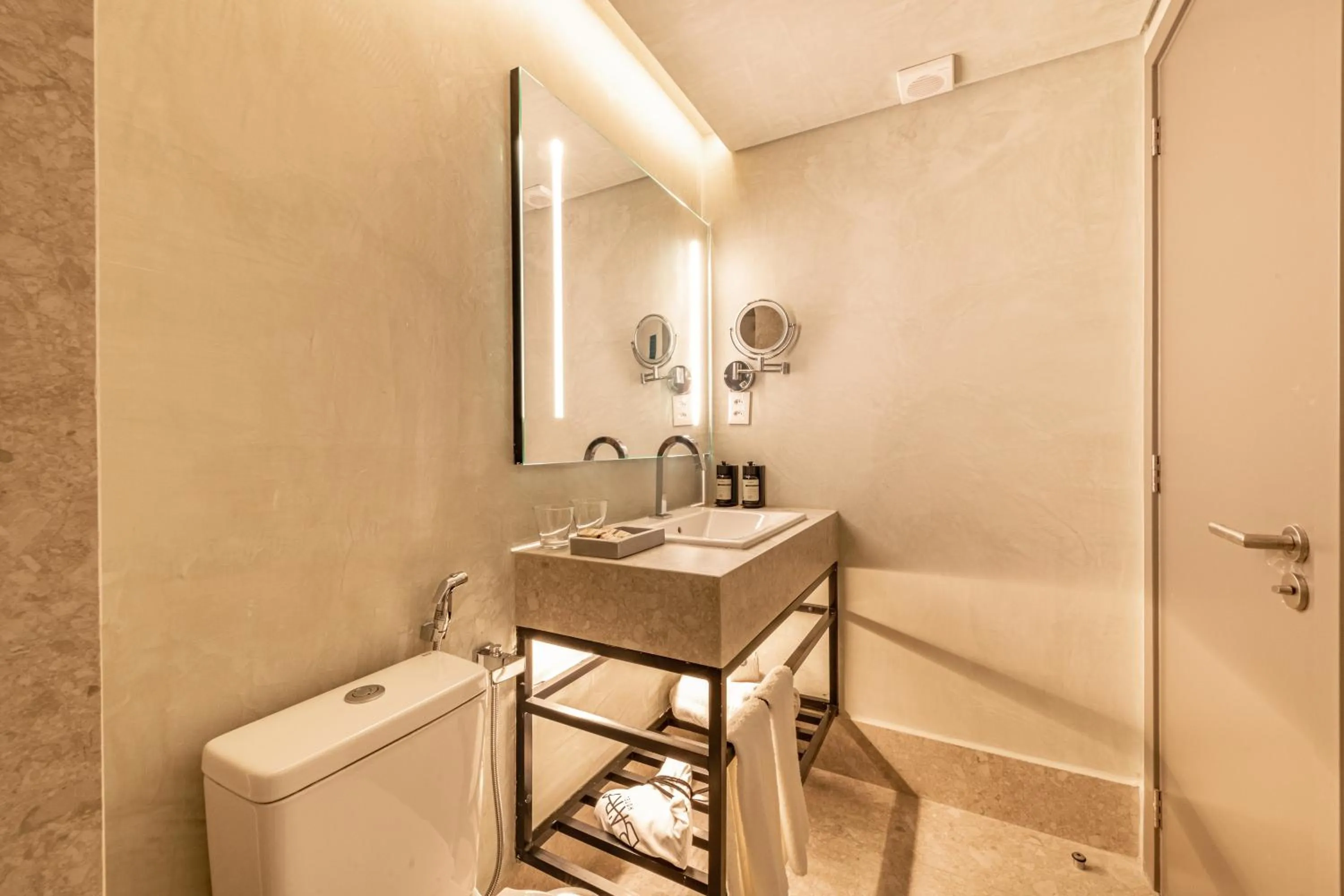 Bathroom in BA'RA Hotel