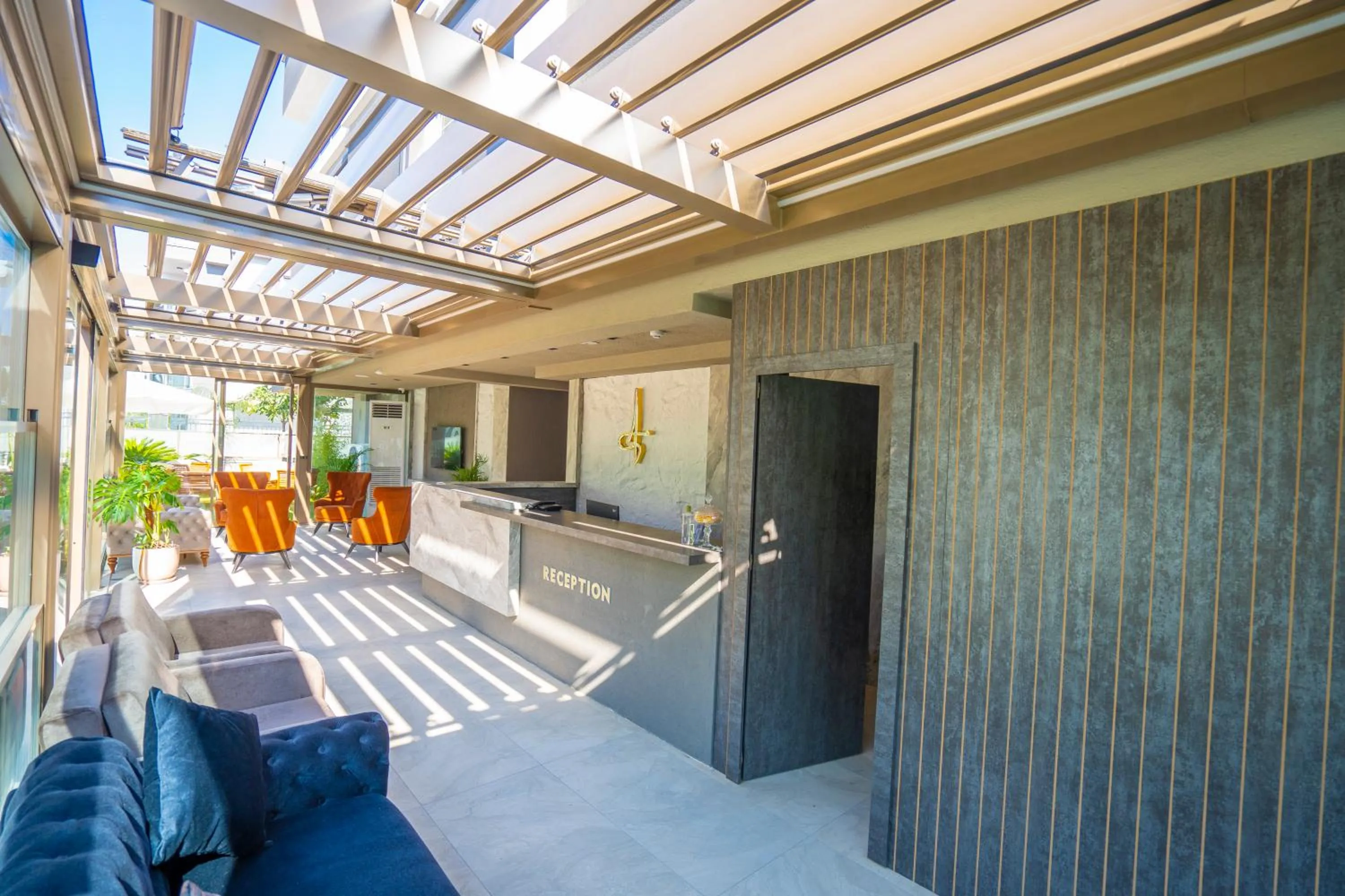 Lobby or reception in Antalya City Hotel & Spa