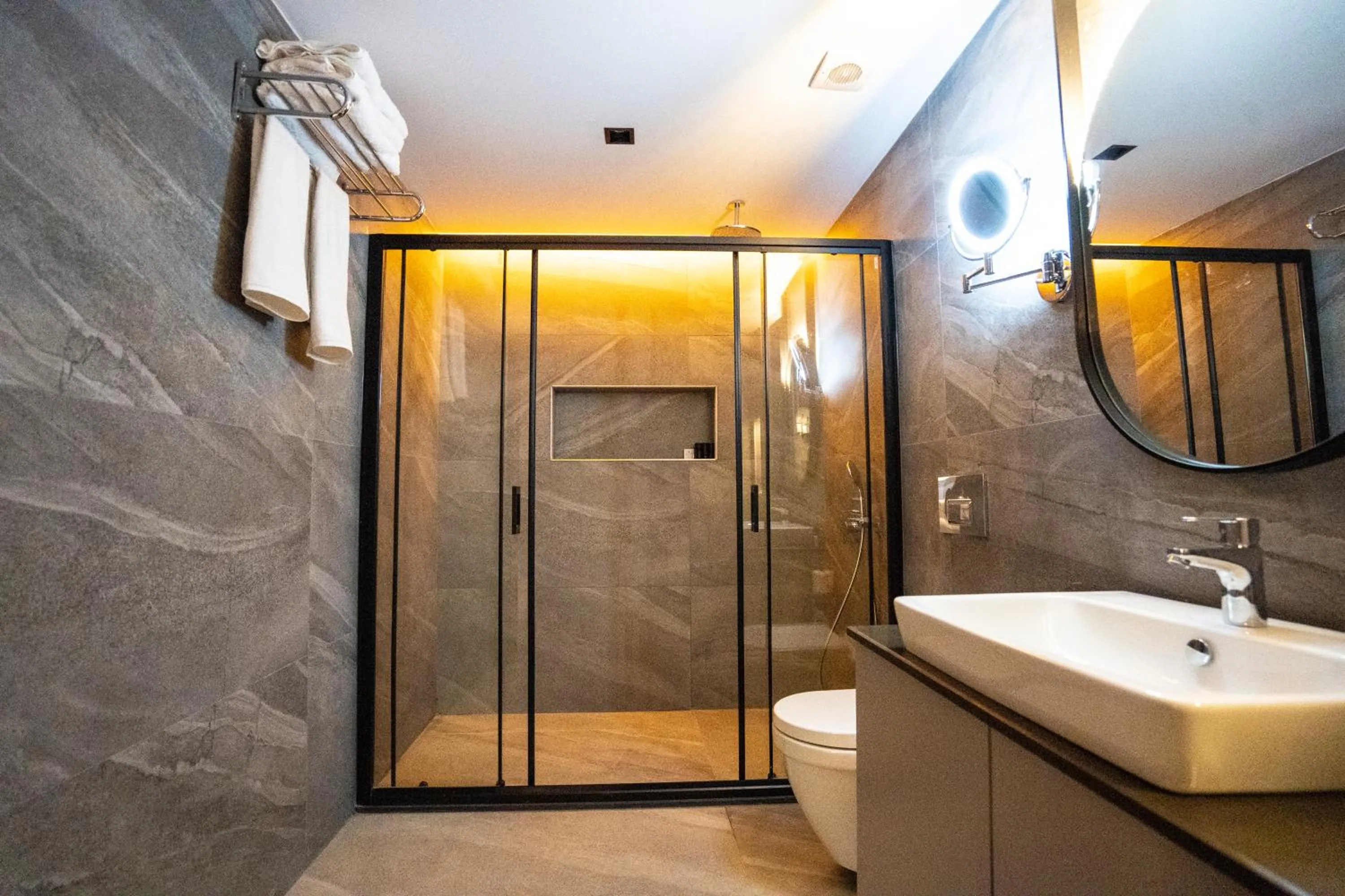 Bathroom in Antalya City Hotel & Spa