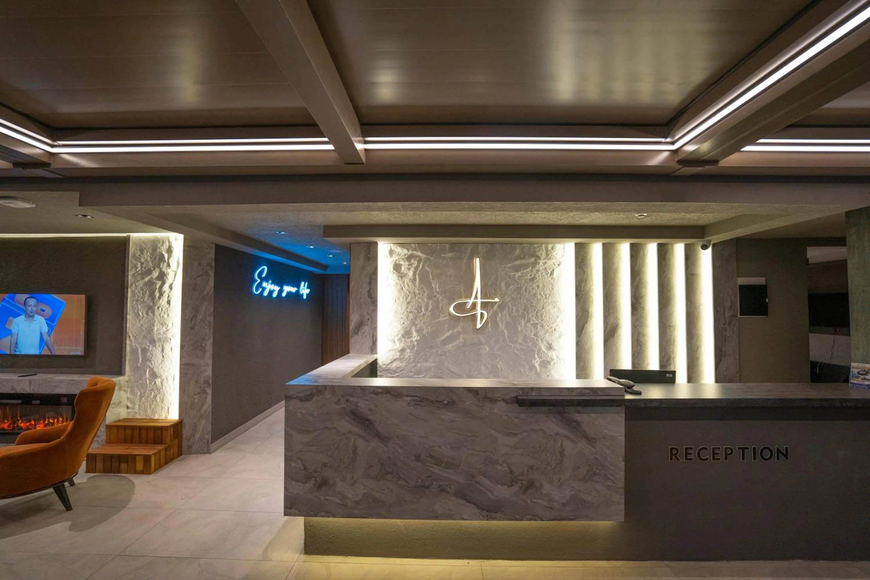 Lobby or reception in Antalya City Hotel & Spa