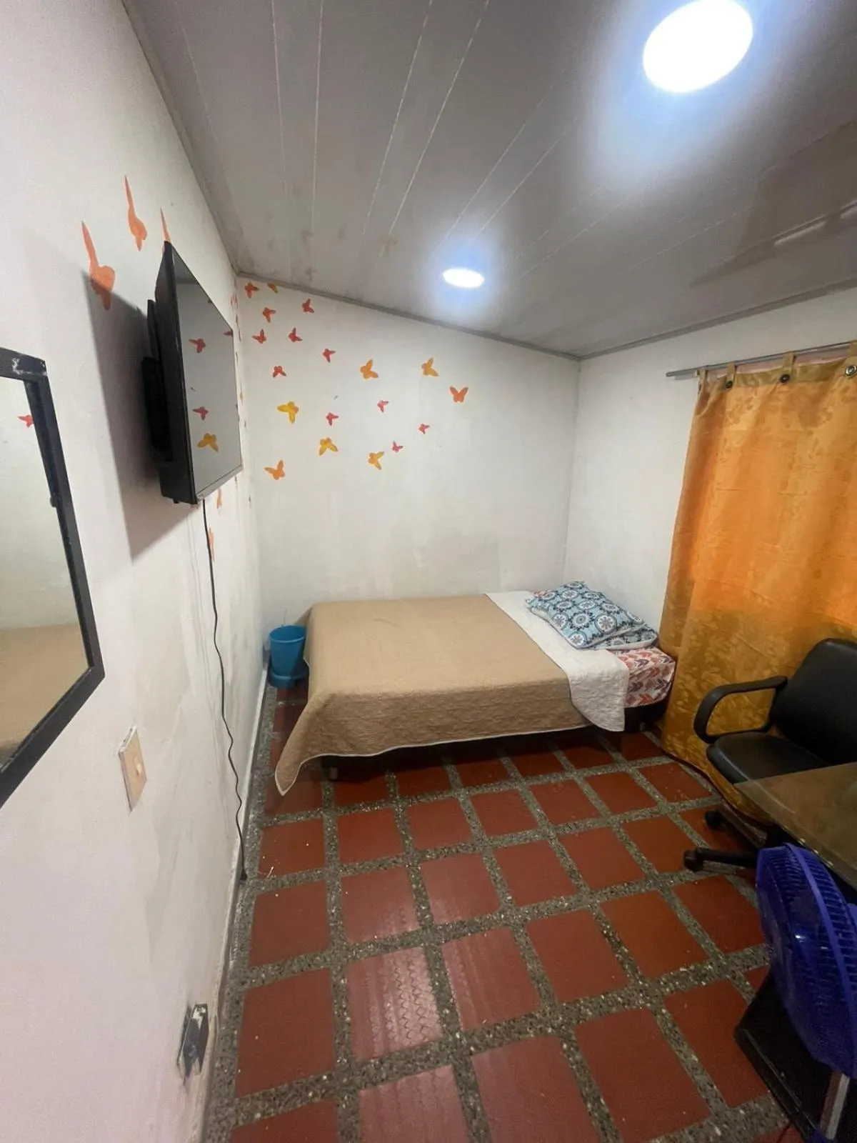 Photo of the whole room, Bed in Hostel Urban City Medellin