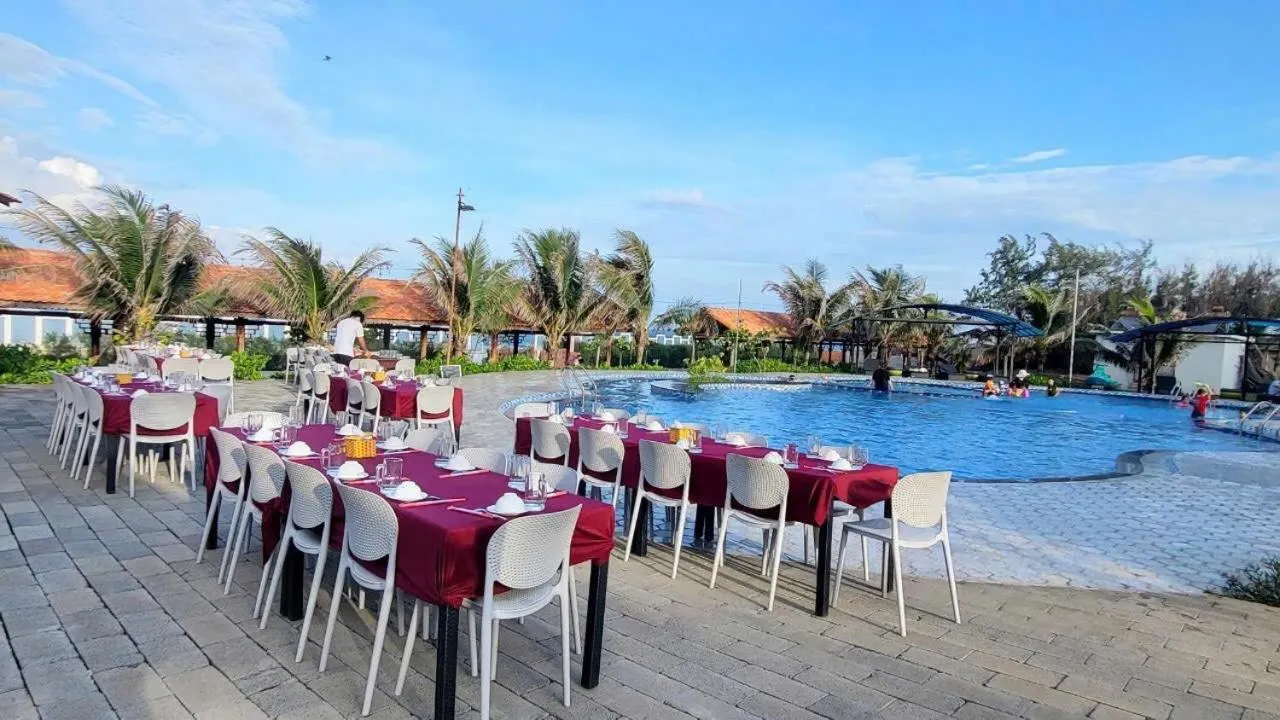 Green Star Premium Resort - Mui Ne - Formerly Hung Thinh Resort