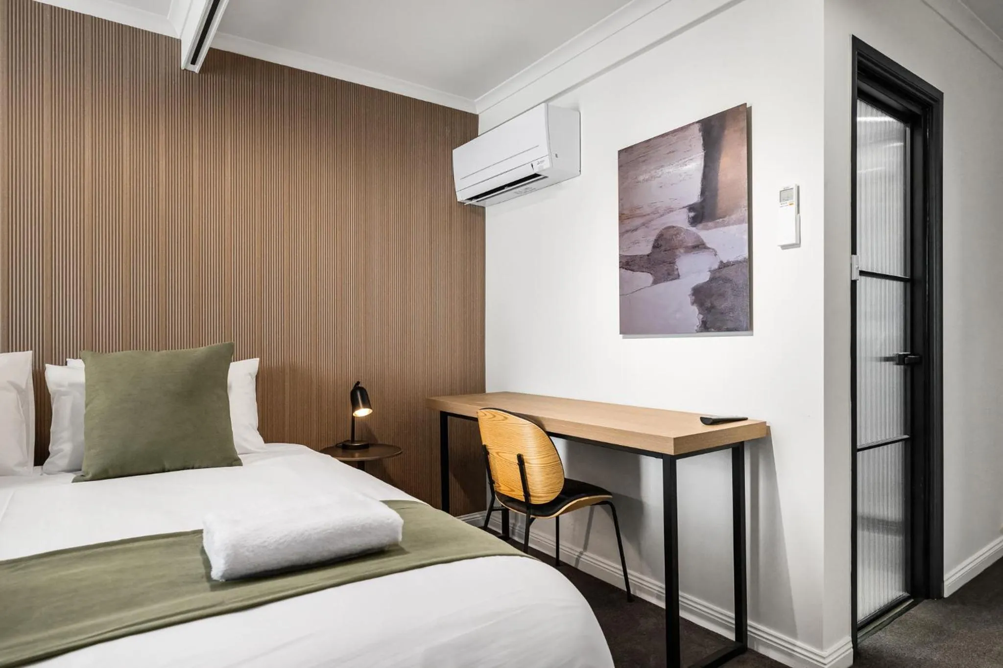 King Suite in Innova Motel Warrnambool