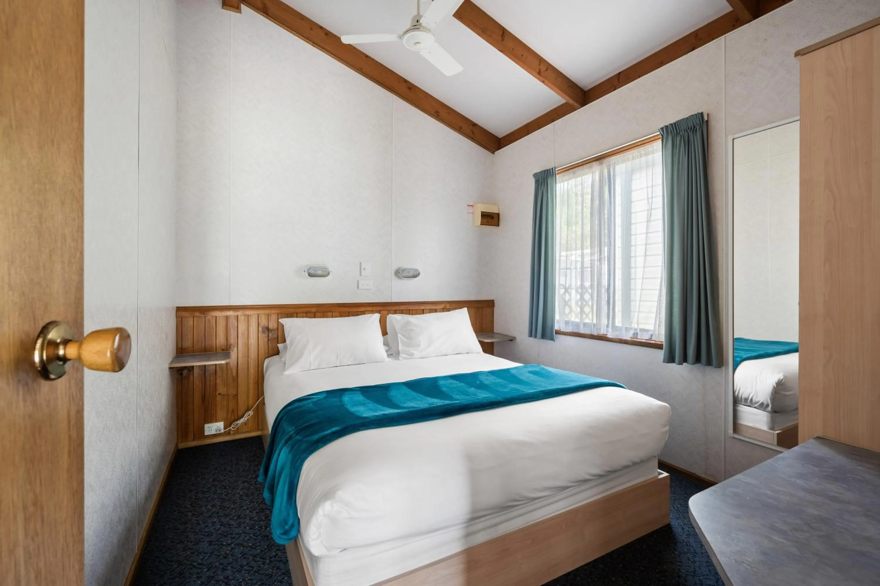 Bedroom, Bed in Bright Accommodation Park