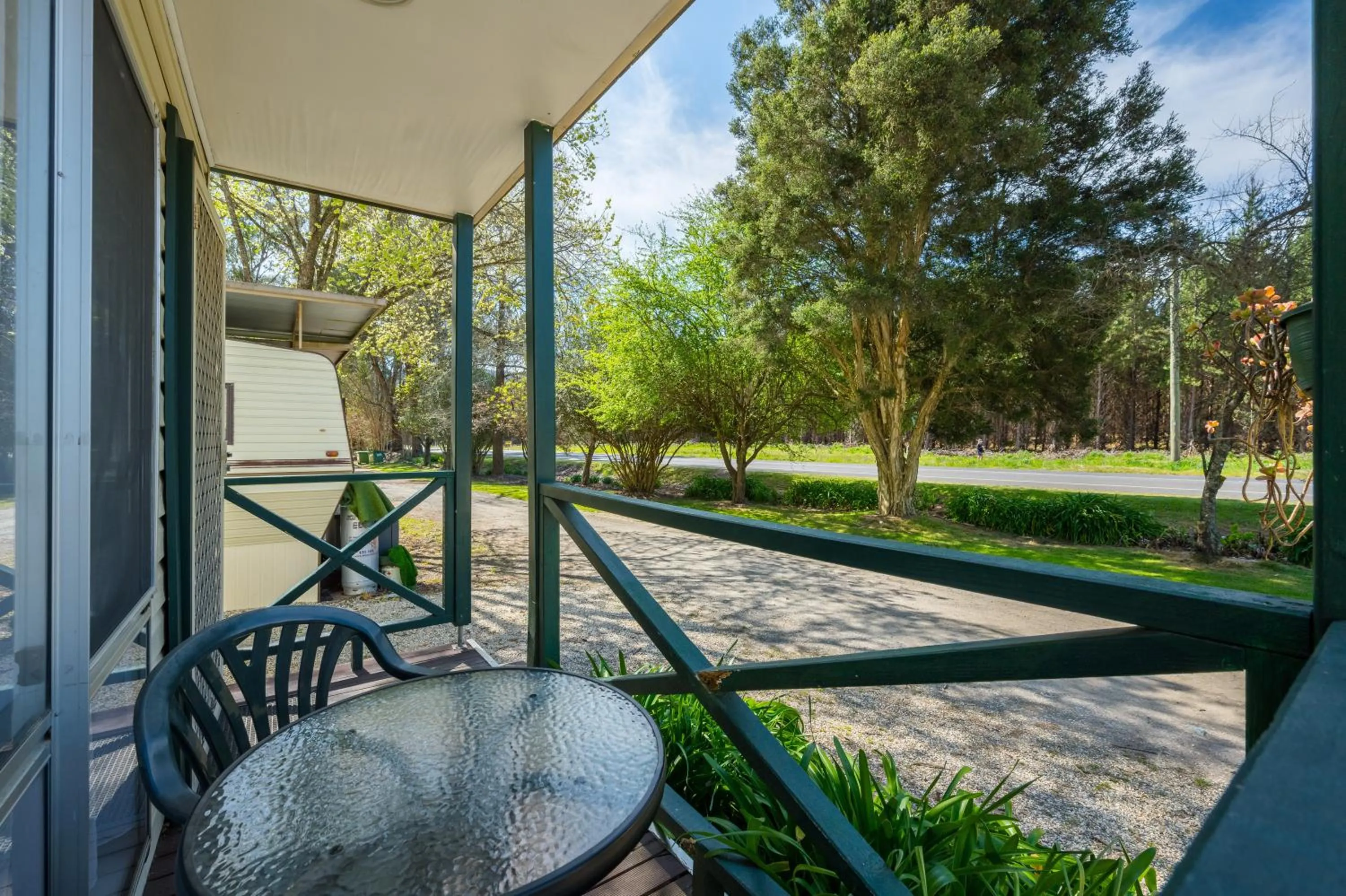 Garden view in Bright Accommodation Park