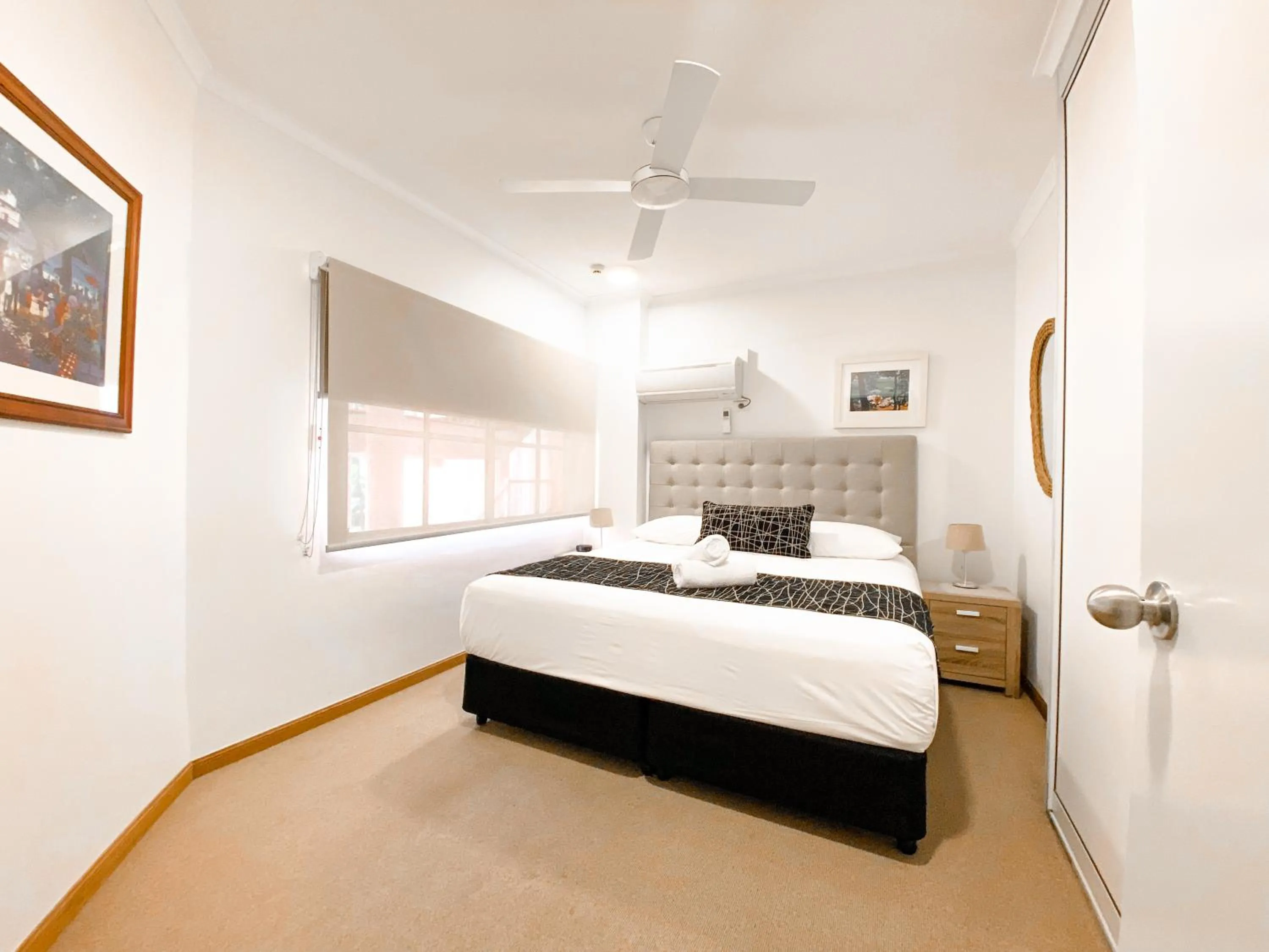 Bedroom, Bed in Beach Terraces