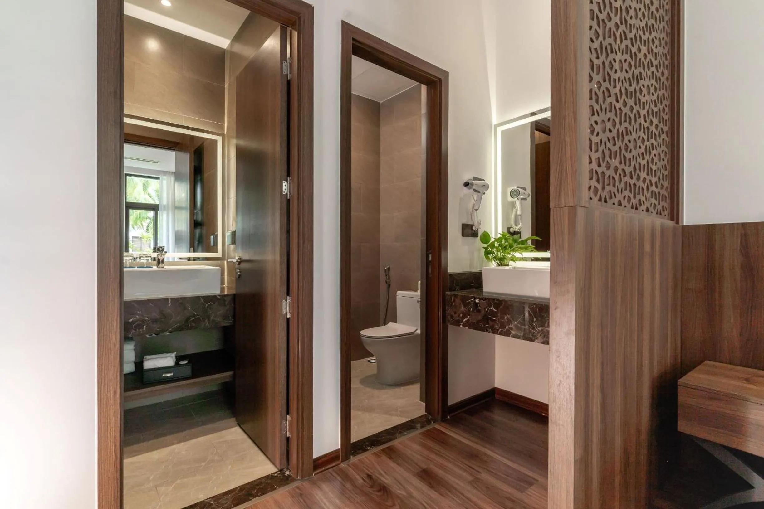 Bathroom in Nesta Hotel Da Nang