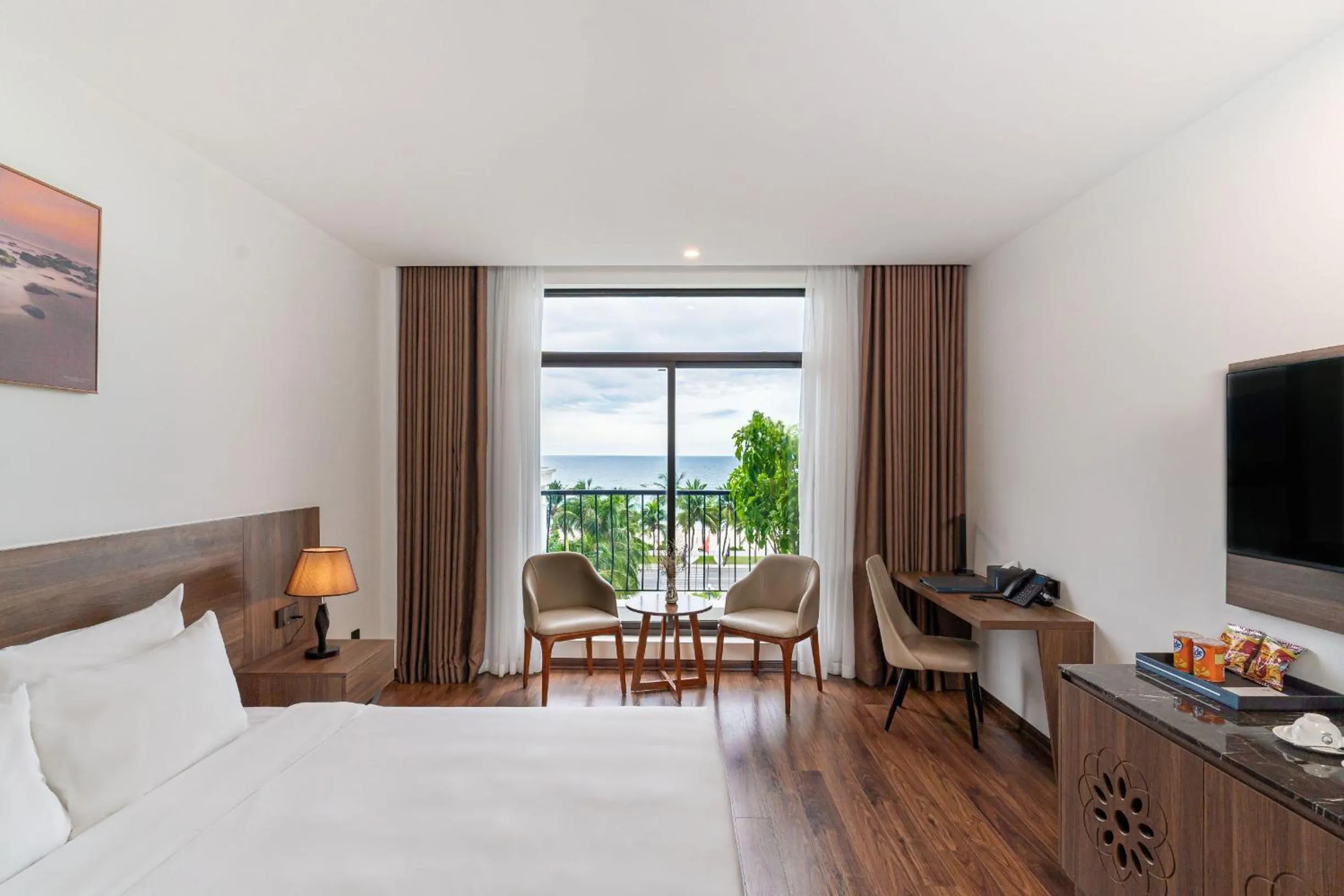 View (from property/room), Bed in Nesta Hotel Da Nang