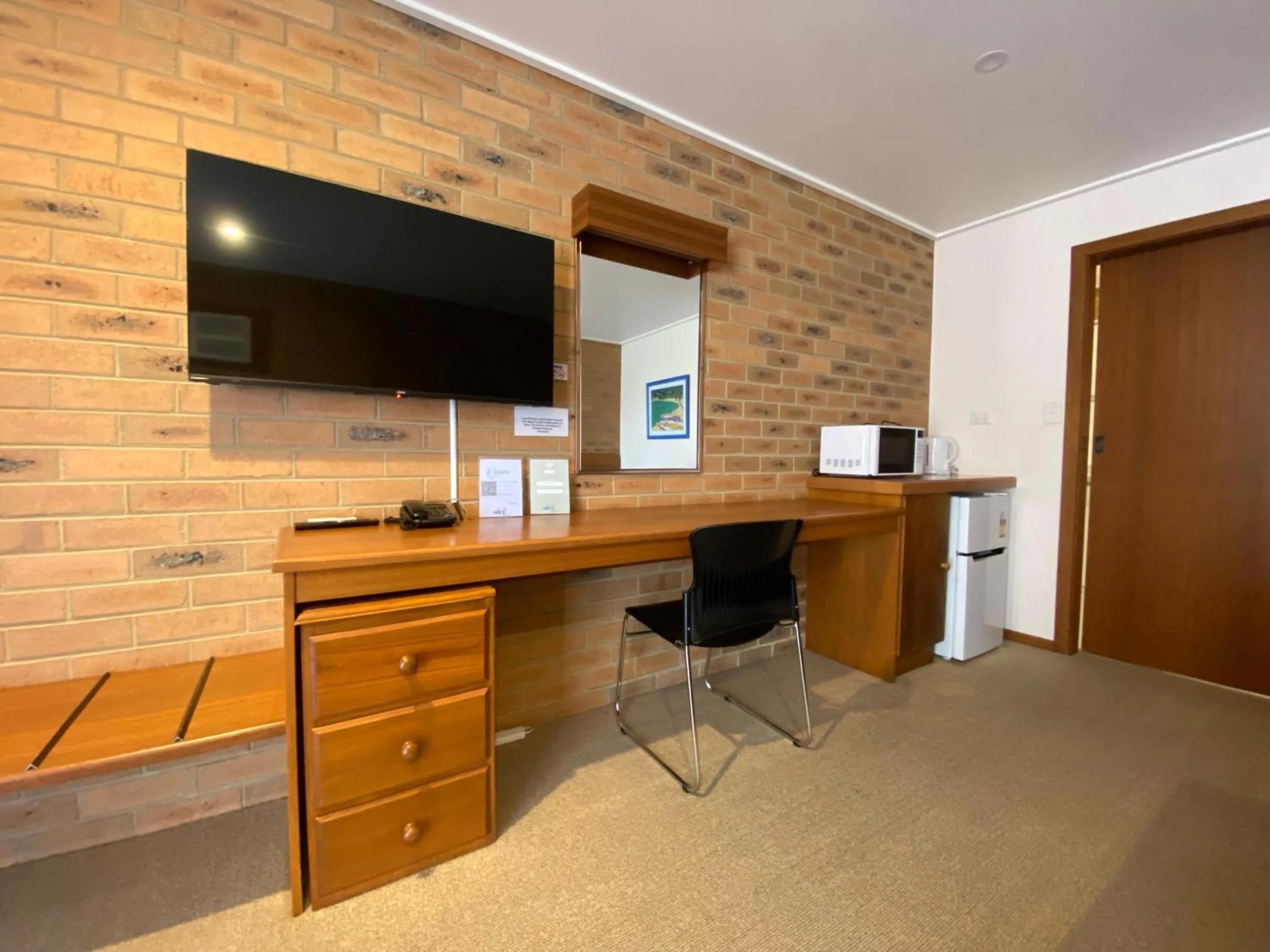 Quays Motel San Remo