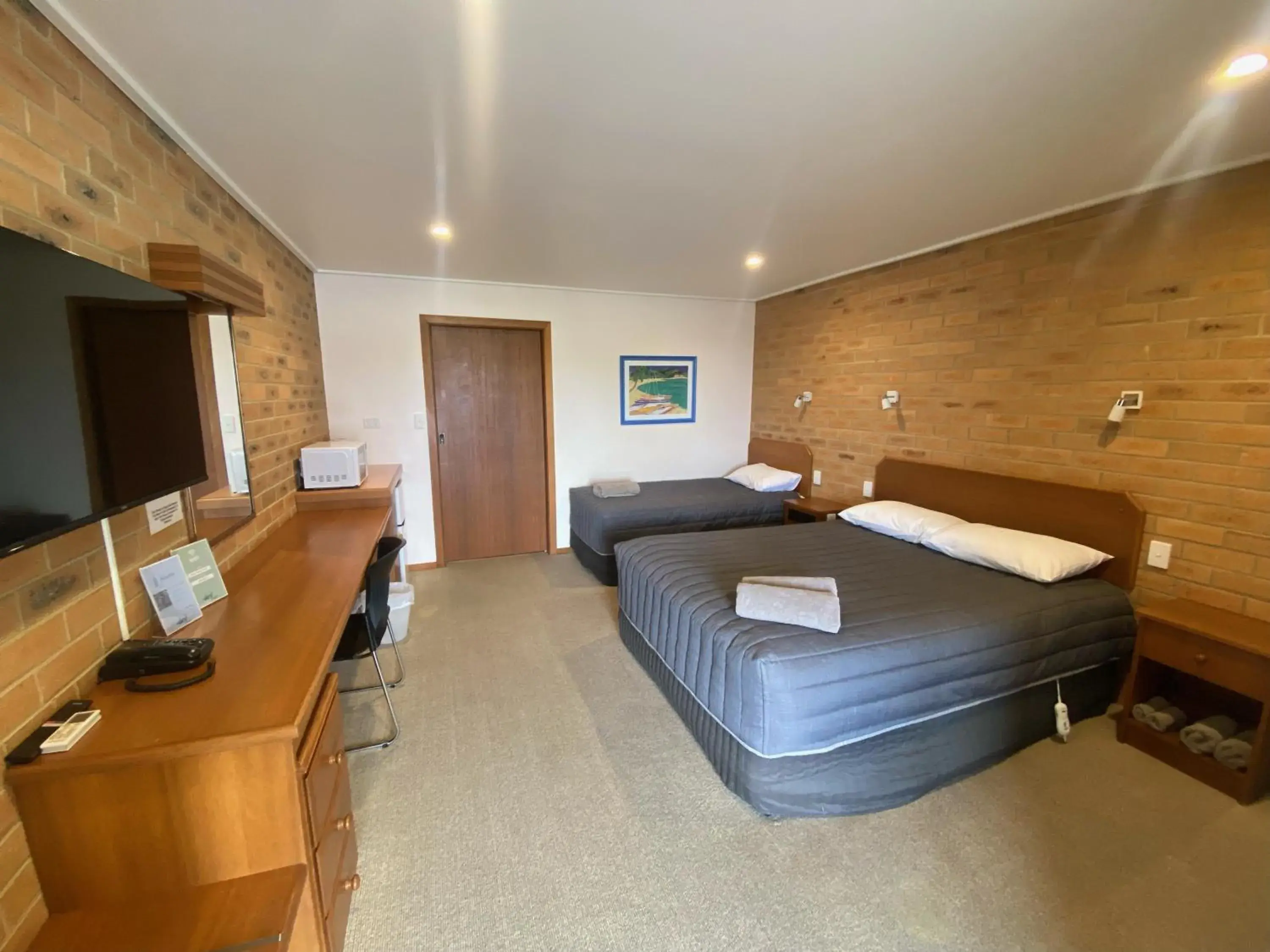 Double or Twin Room - Disability Access in Quays Motel San Remo Double or Twin Room - Disability Access in Quays Motel San Remo