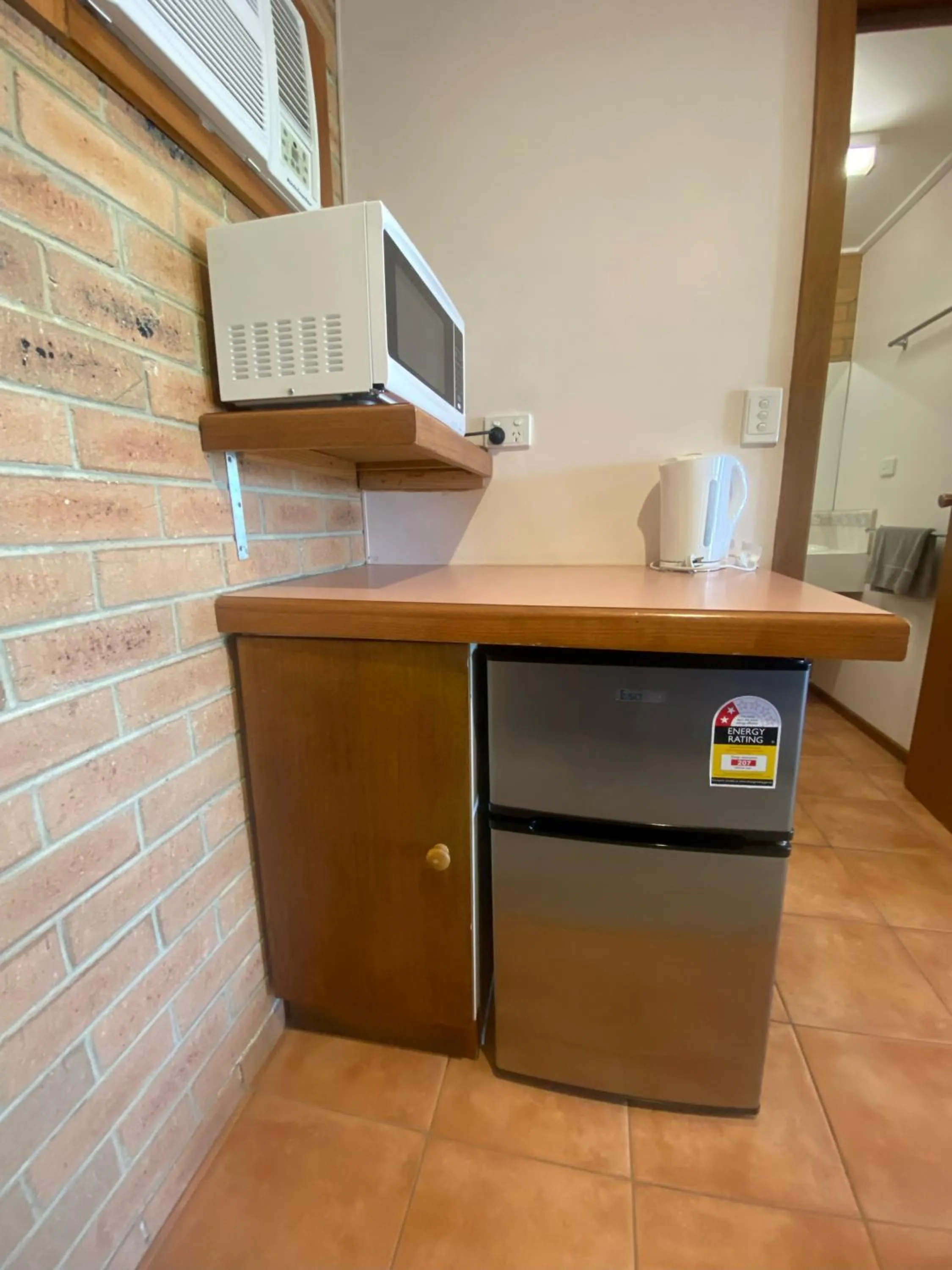 Quays Motel San Remo