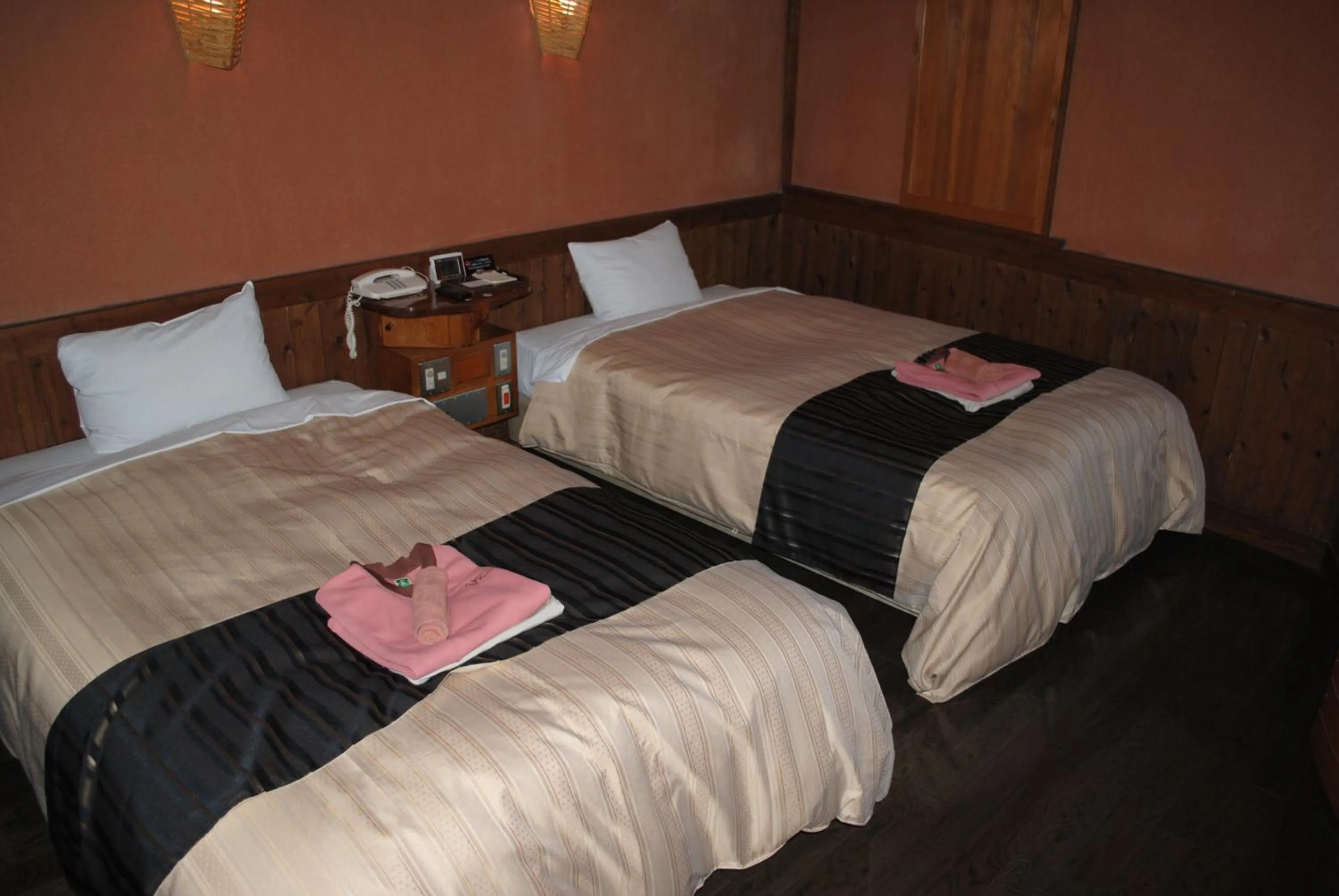 Bed in Resonate Club Kuju