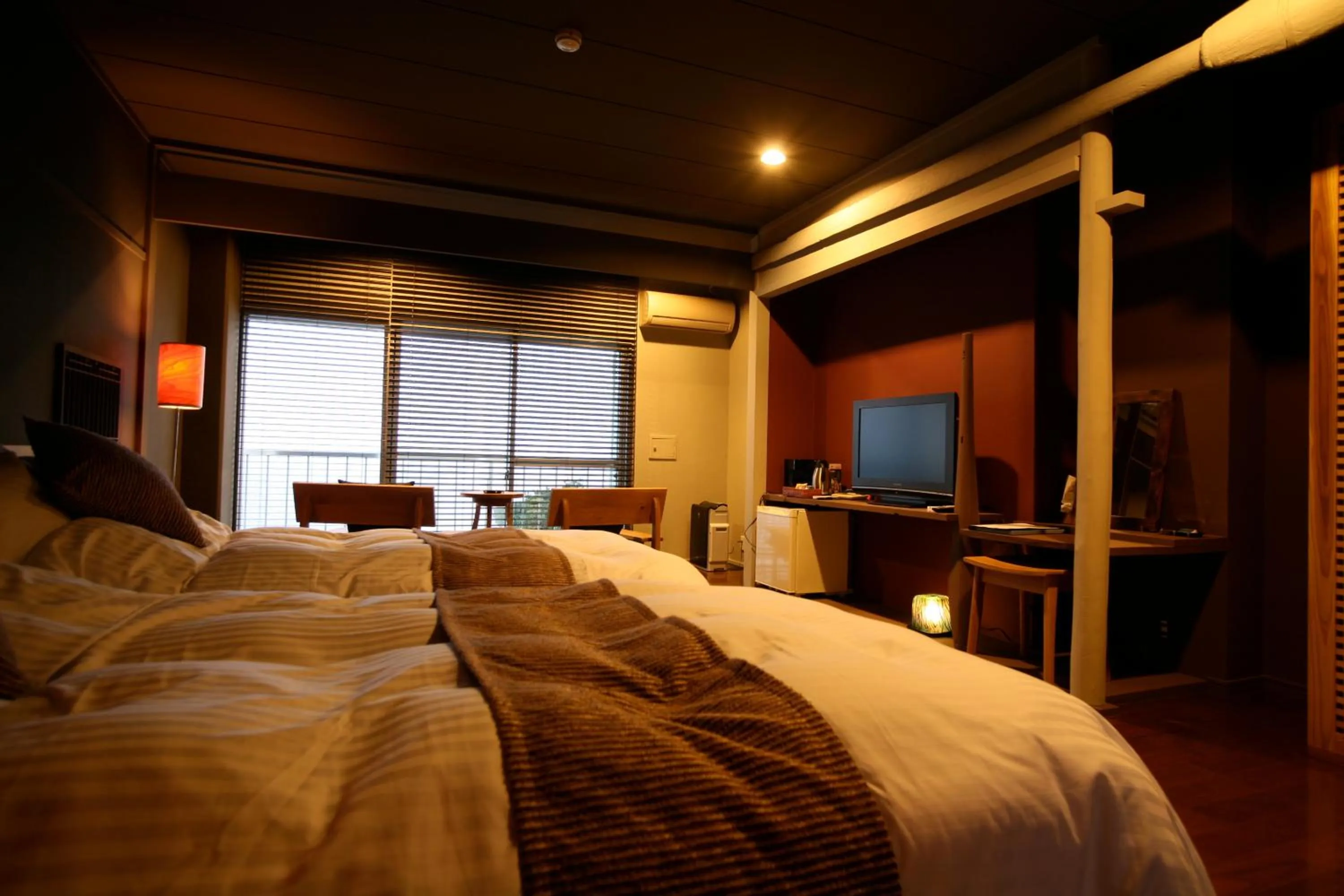 Photo of the whole room, Bed in Tabinoyado Ushionoakari Geiboso