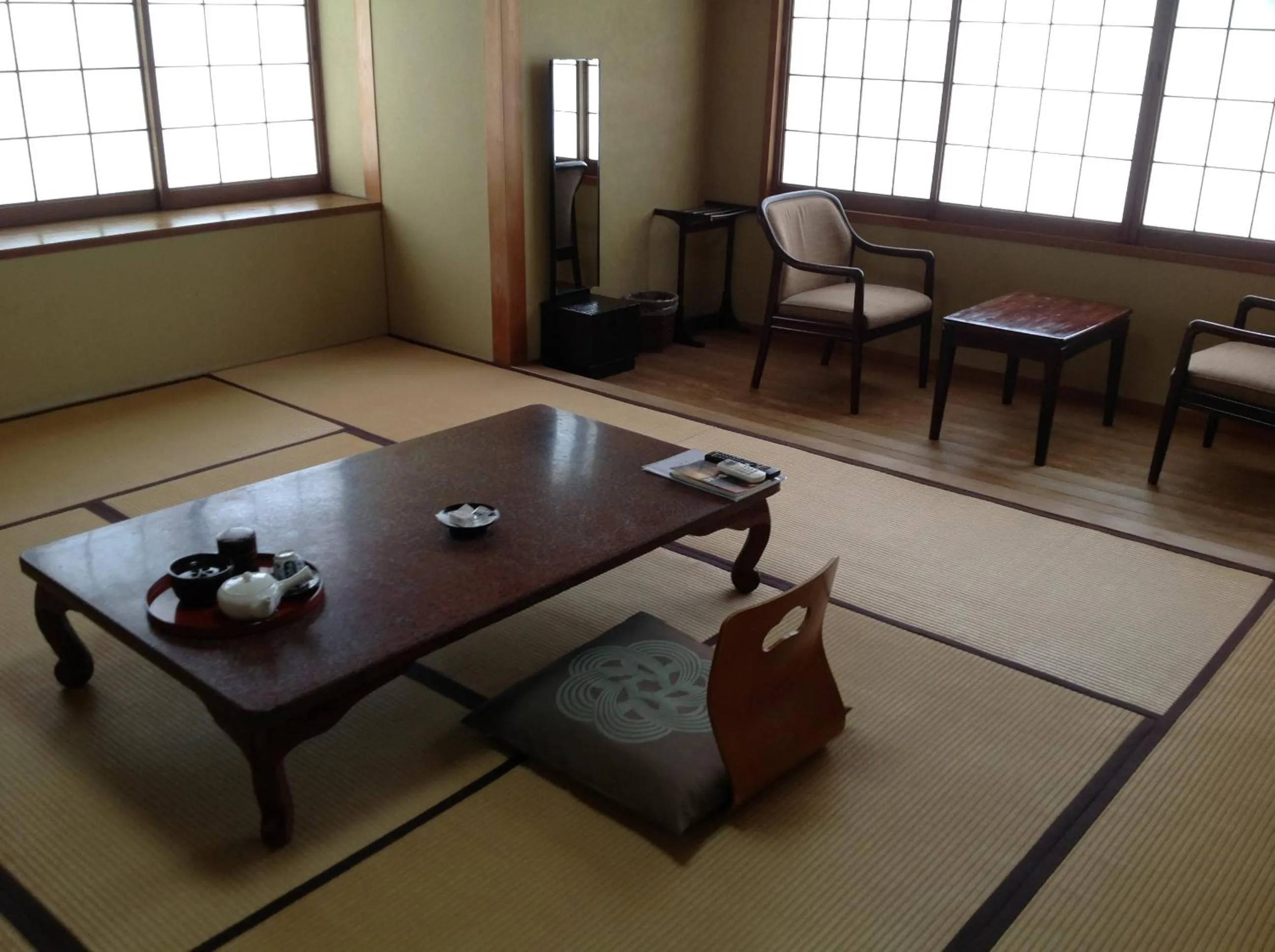 Photo of the whole room in Chikurinin Gunpoen