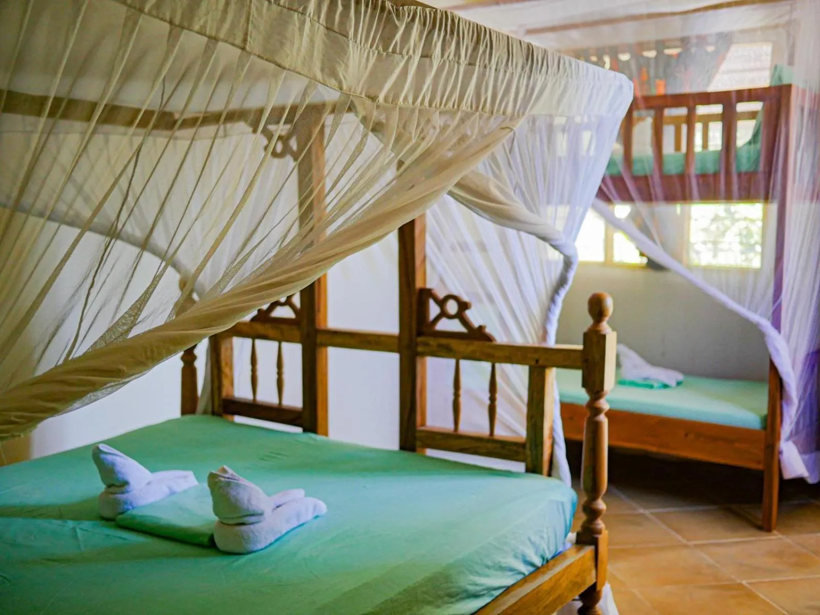 Shower, Bed in Eden Paradise