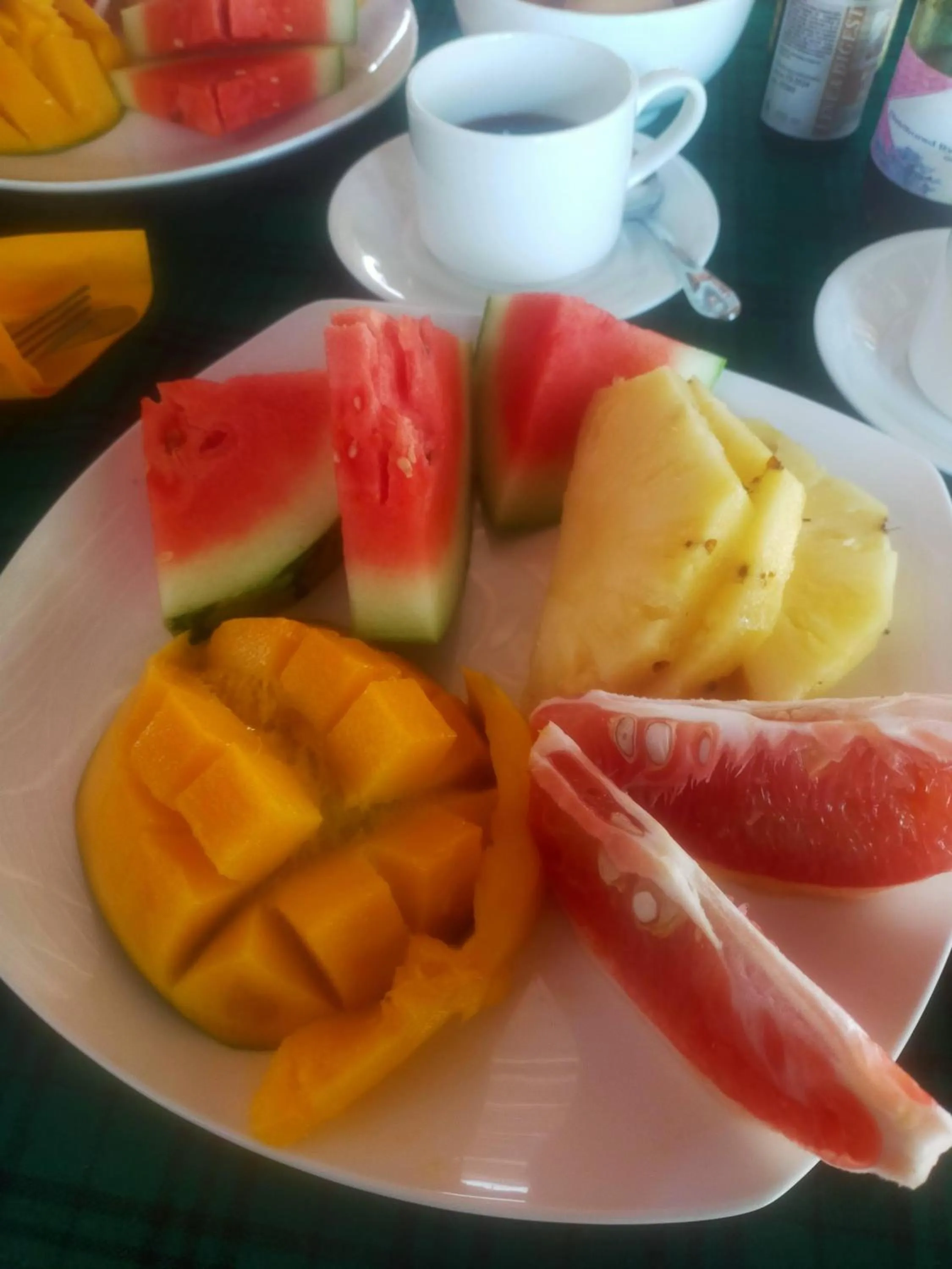 Restaurant/places to eat in Eden Paradise