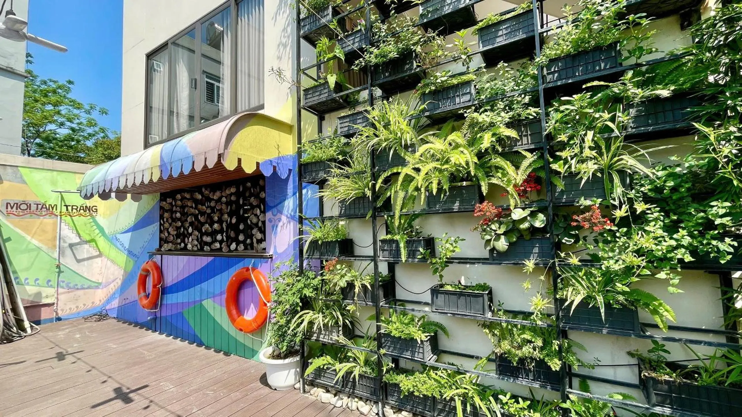 PHOENIX MINH CHÂU HOTEL